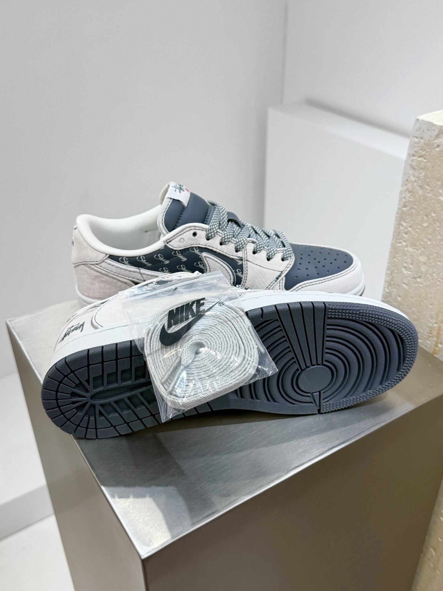 Jordan Nike Supreme Male Basic Shoes M-l-s