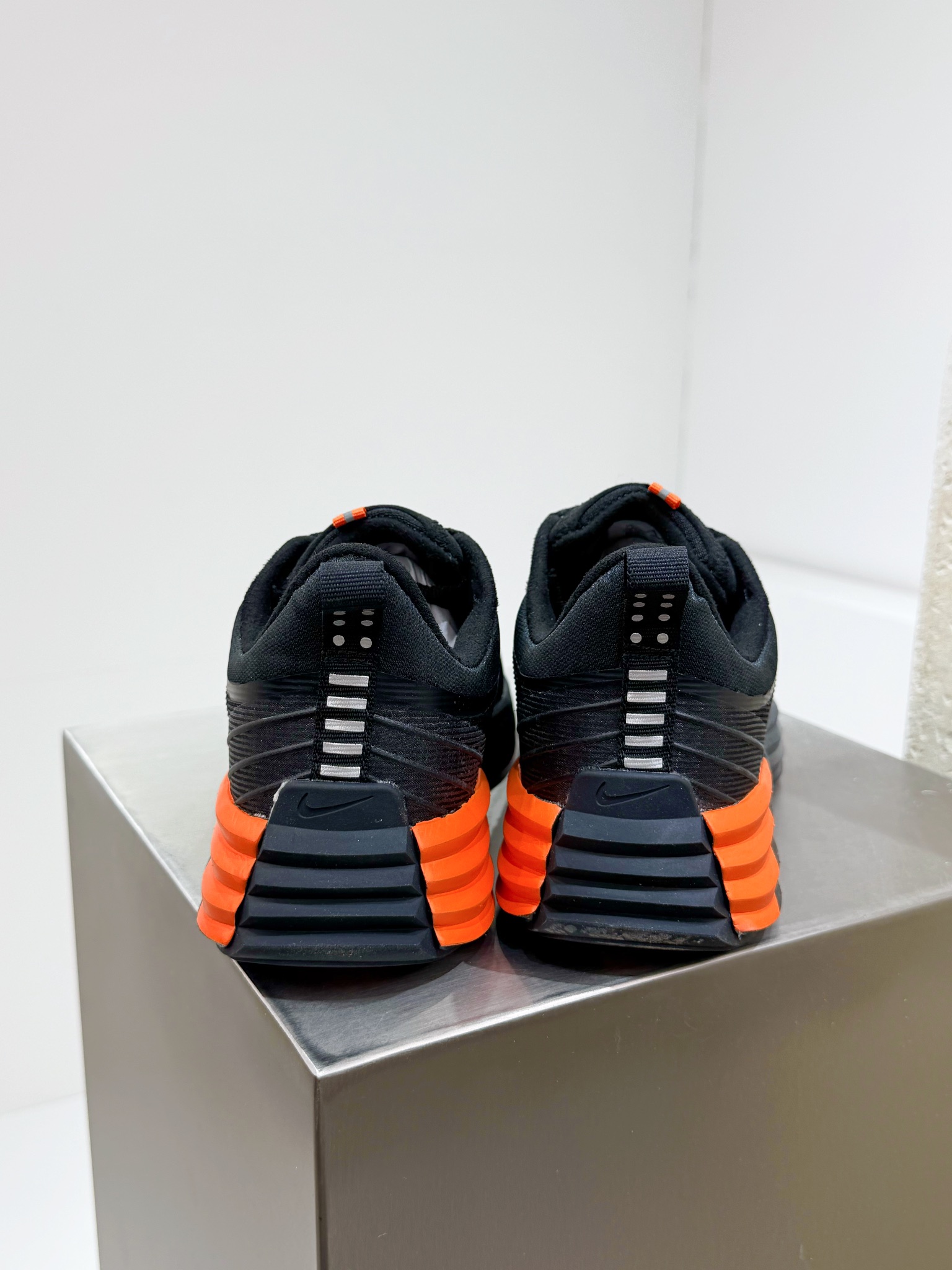 Nike Male Running Shoes Mesh Gray Breathable M-l-s