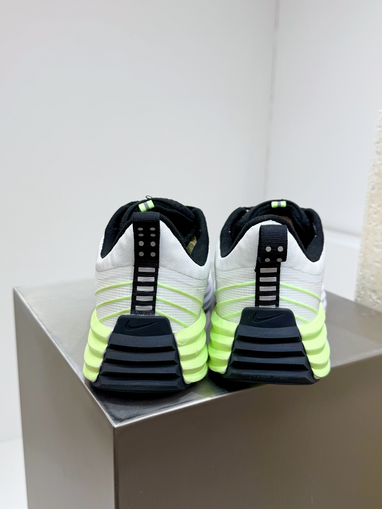 Nike Male Running Shoes Mesh Gray Breathable M-l-s