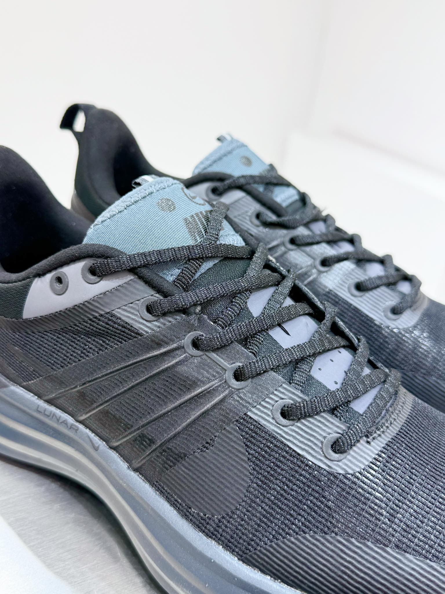 Nike Male Running Shoes Mesh Gray Breathable M-l-s