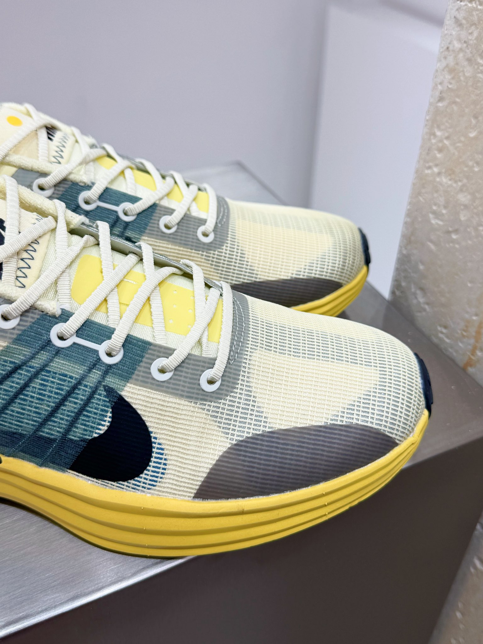 Nike Male Running Shoes Mesh Gray Breathable M-l-s