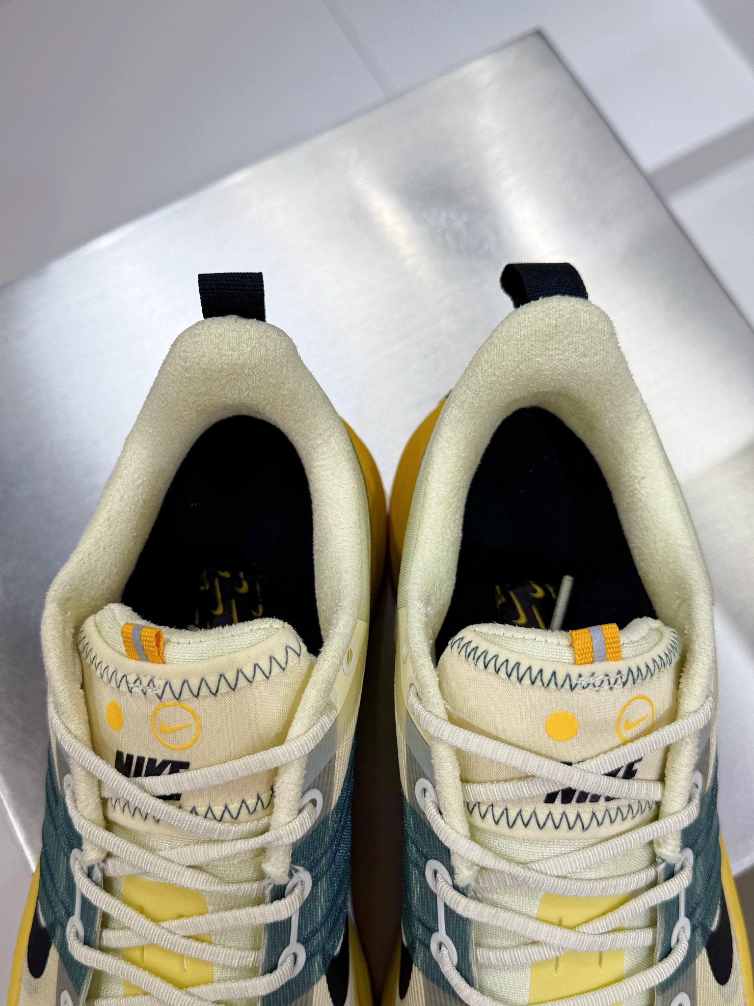 Nike Male Running Shoes Mesh Gray Breathable M-l-s