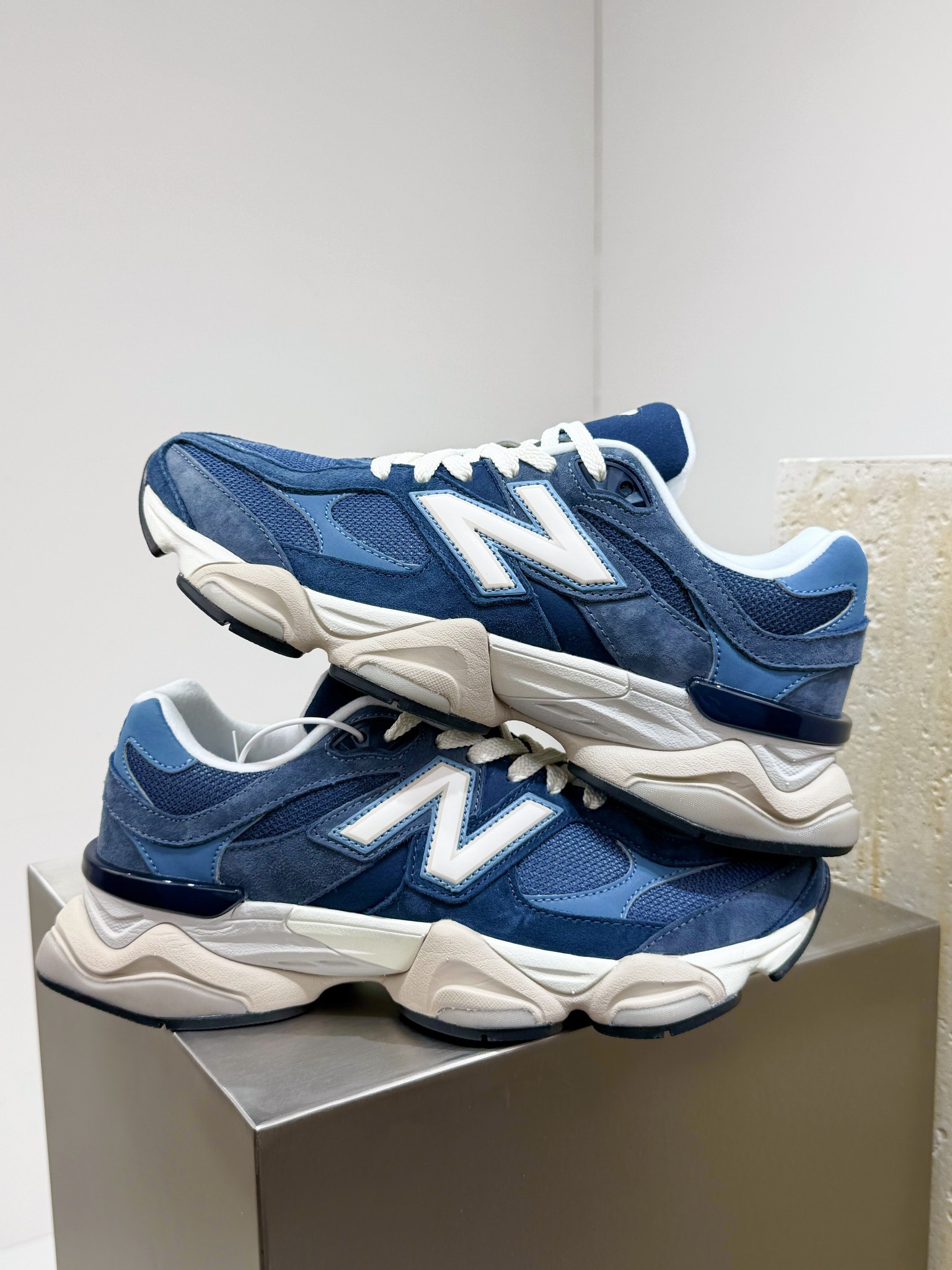 New Balance Male Basic Shoes White L