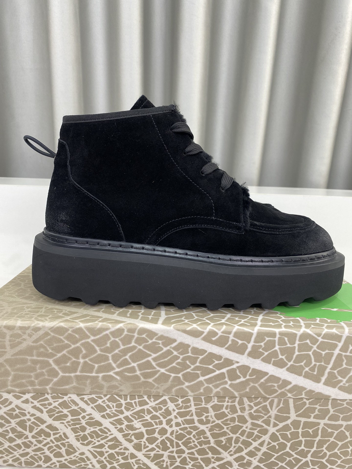 Premiata Male Basic Shoes M-l