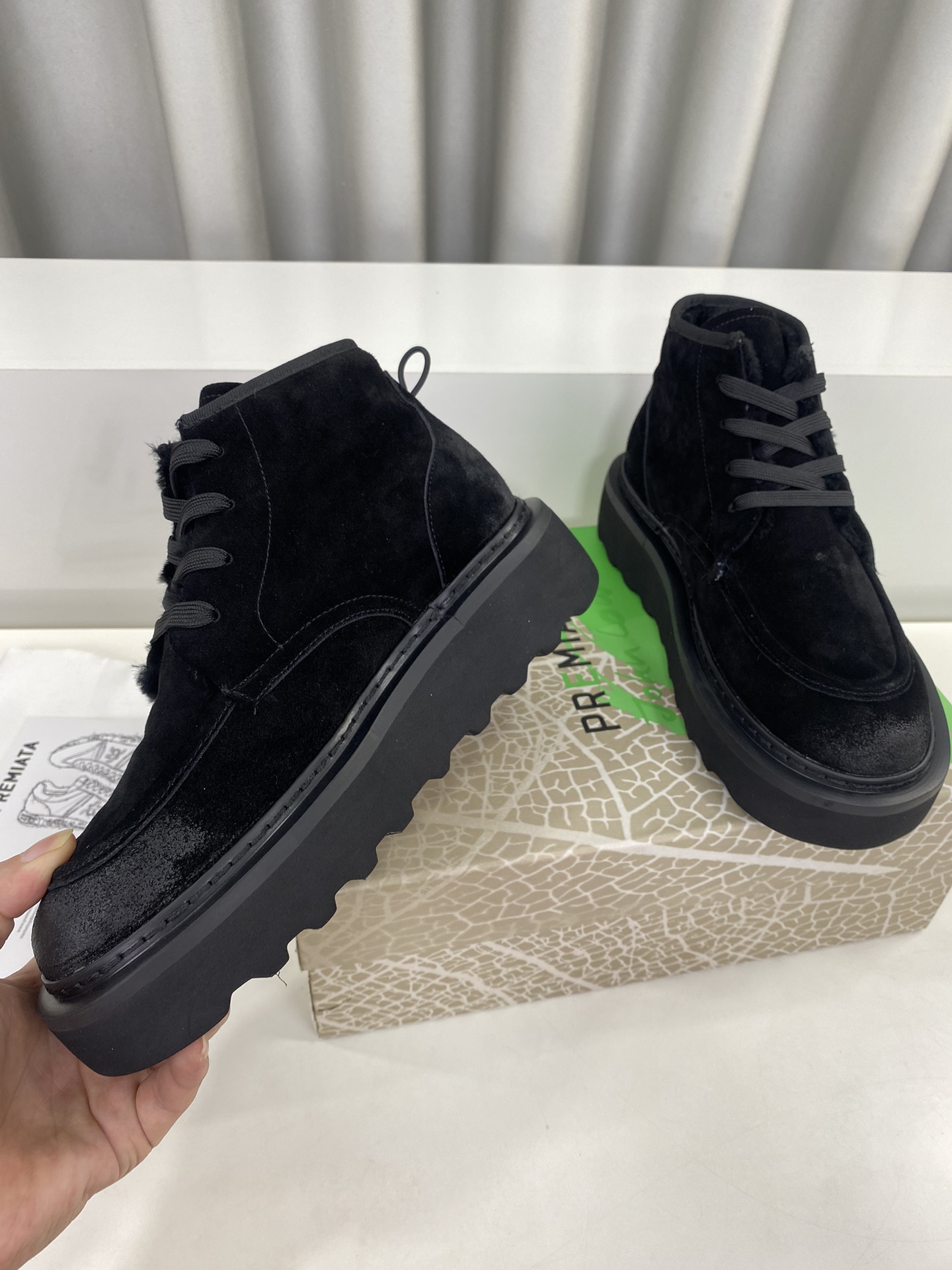 Premiata Male Basic Shoes M-l