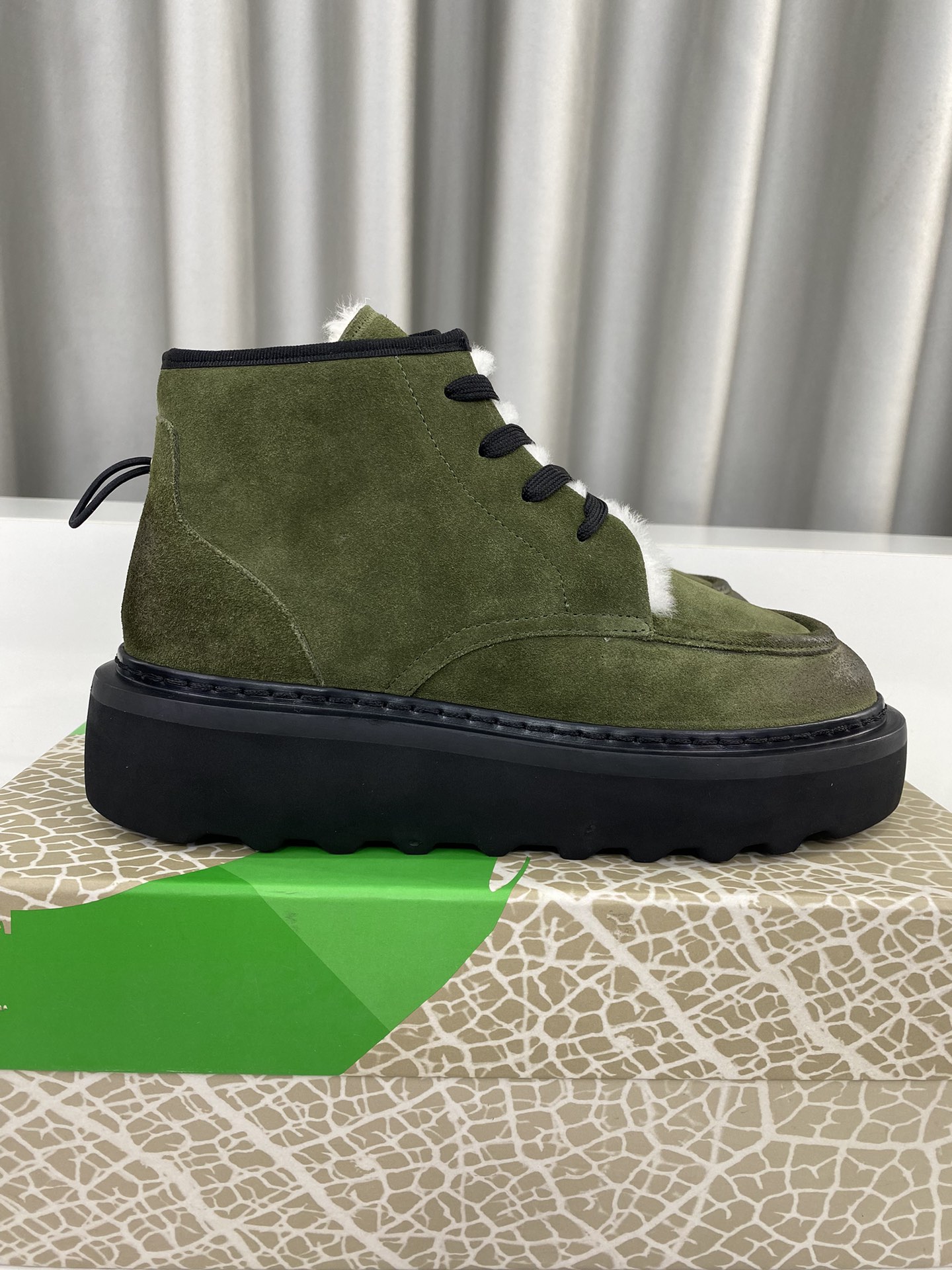 Premiata Male Basic Shoes M-l