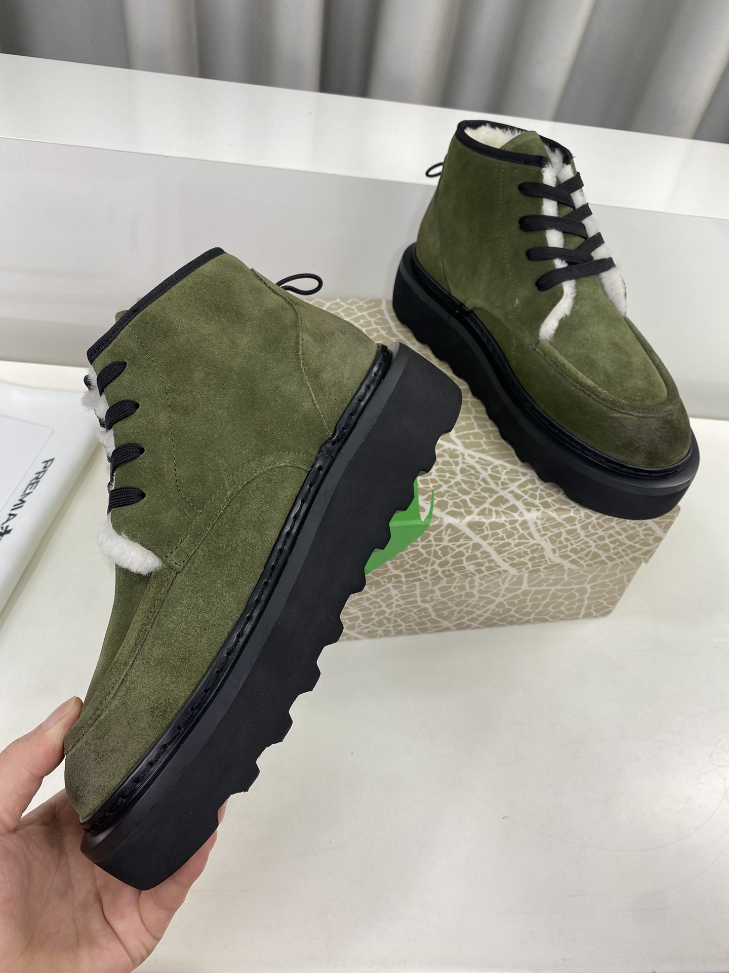 Premiata Male Basic Shoes M-l