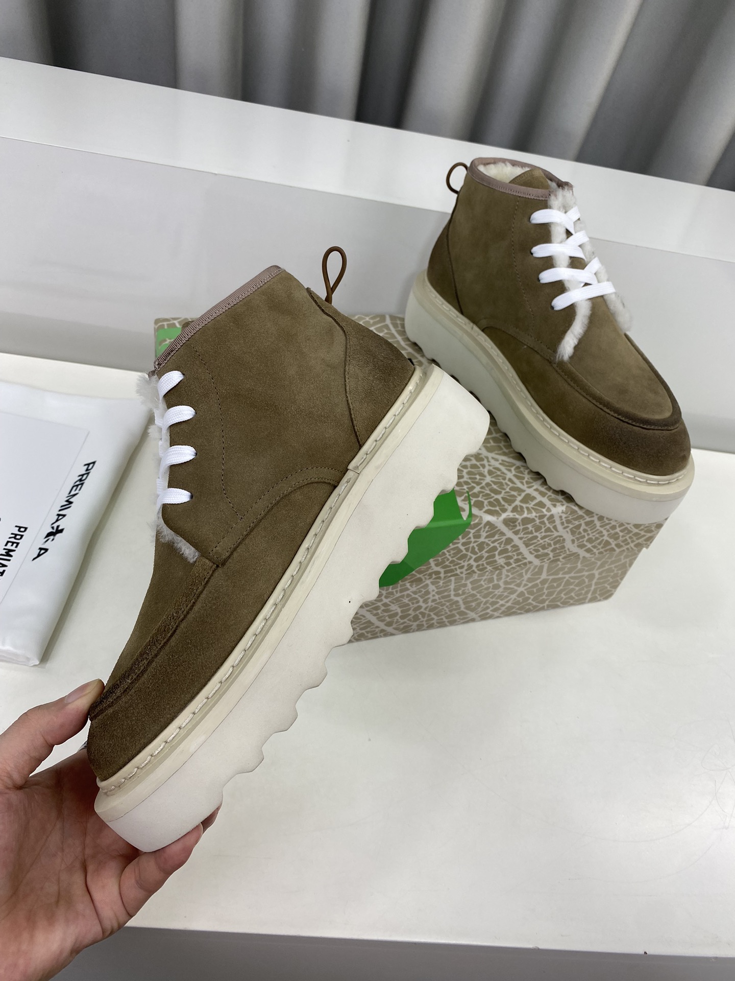 Premiata Male Basic Shoes M-l