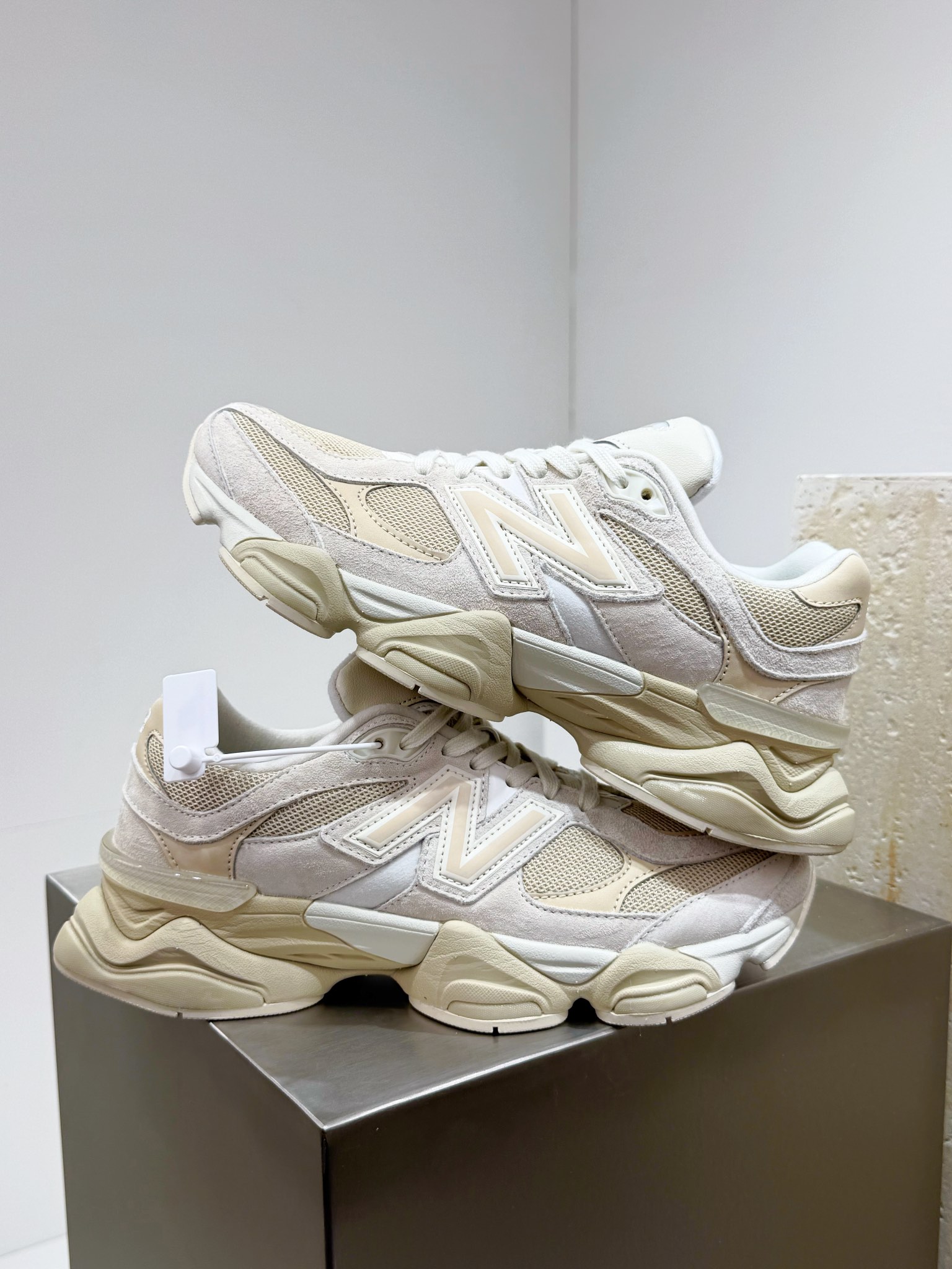 New Balance Male Basic Shoes White L-s