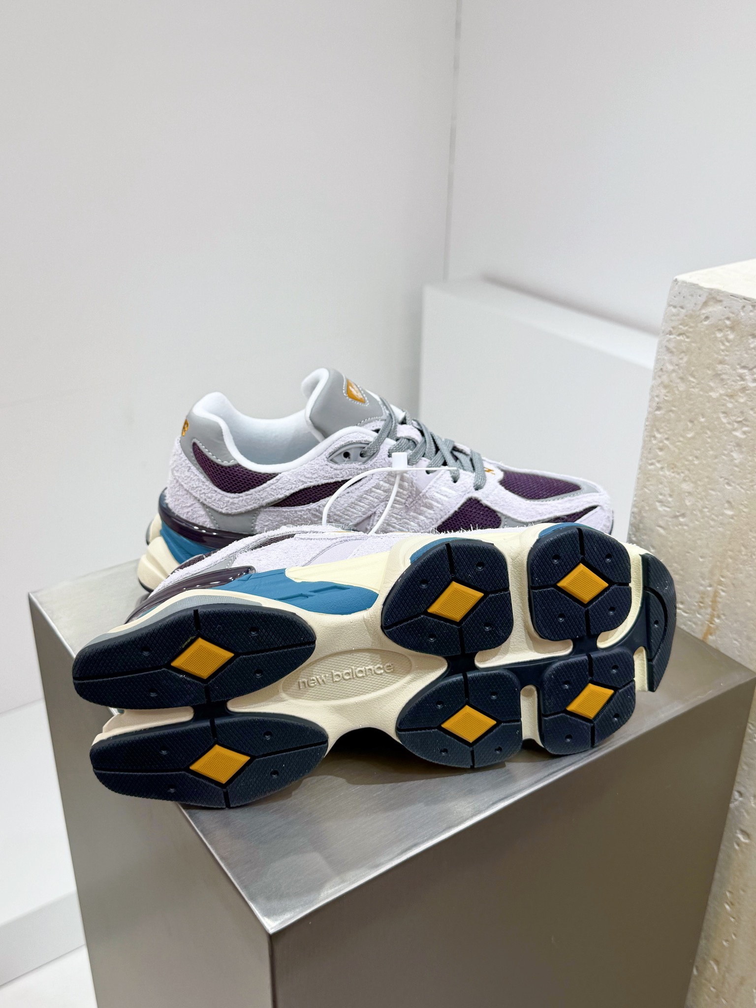 New Balance Male Basic Shoes White M-l-s