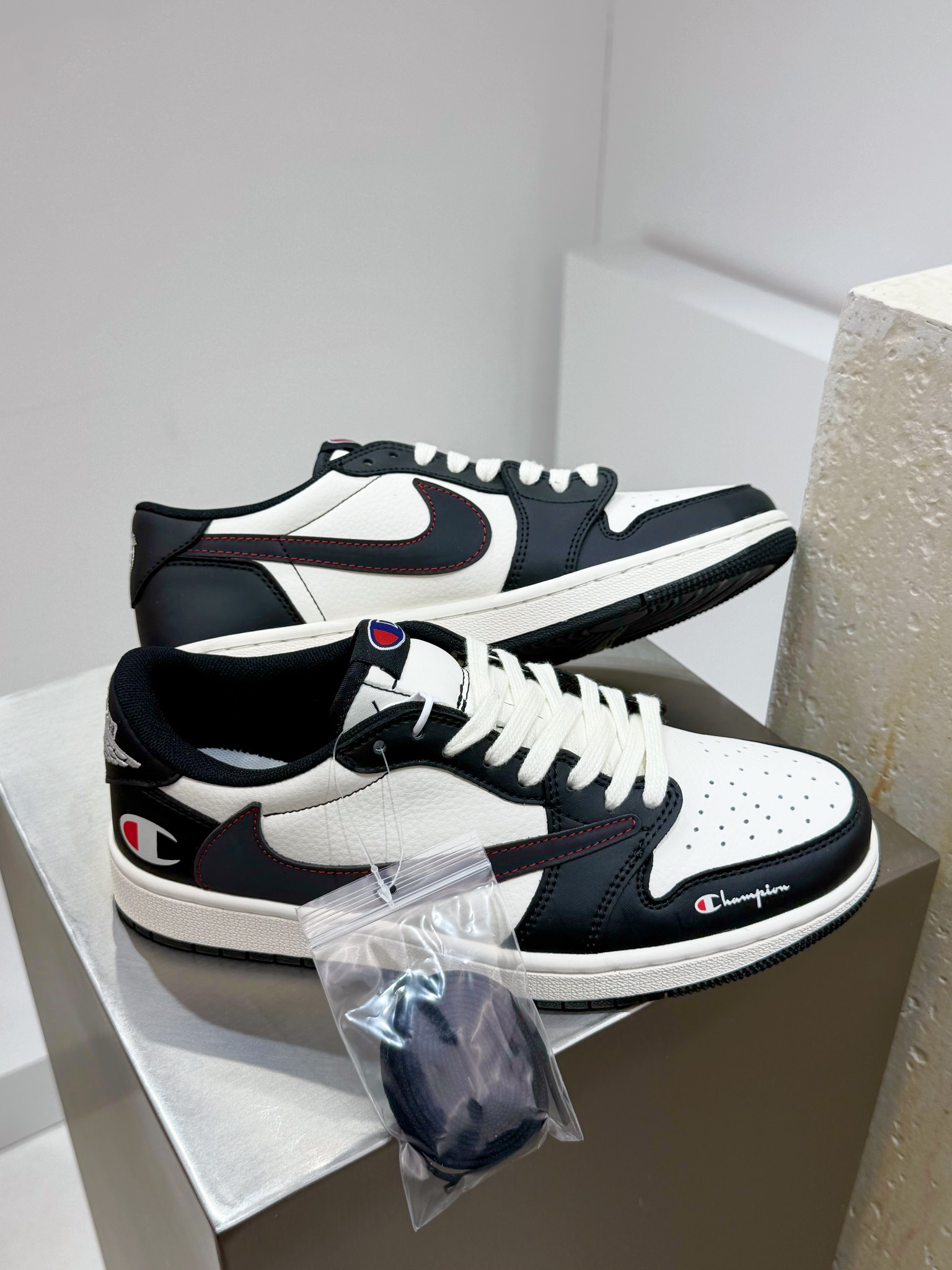 Jordan Nike Basic Shoes L-s