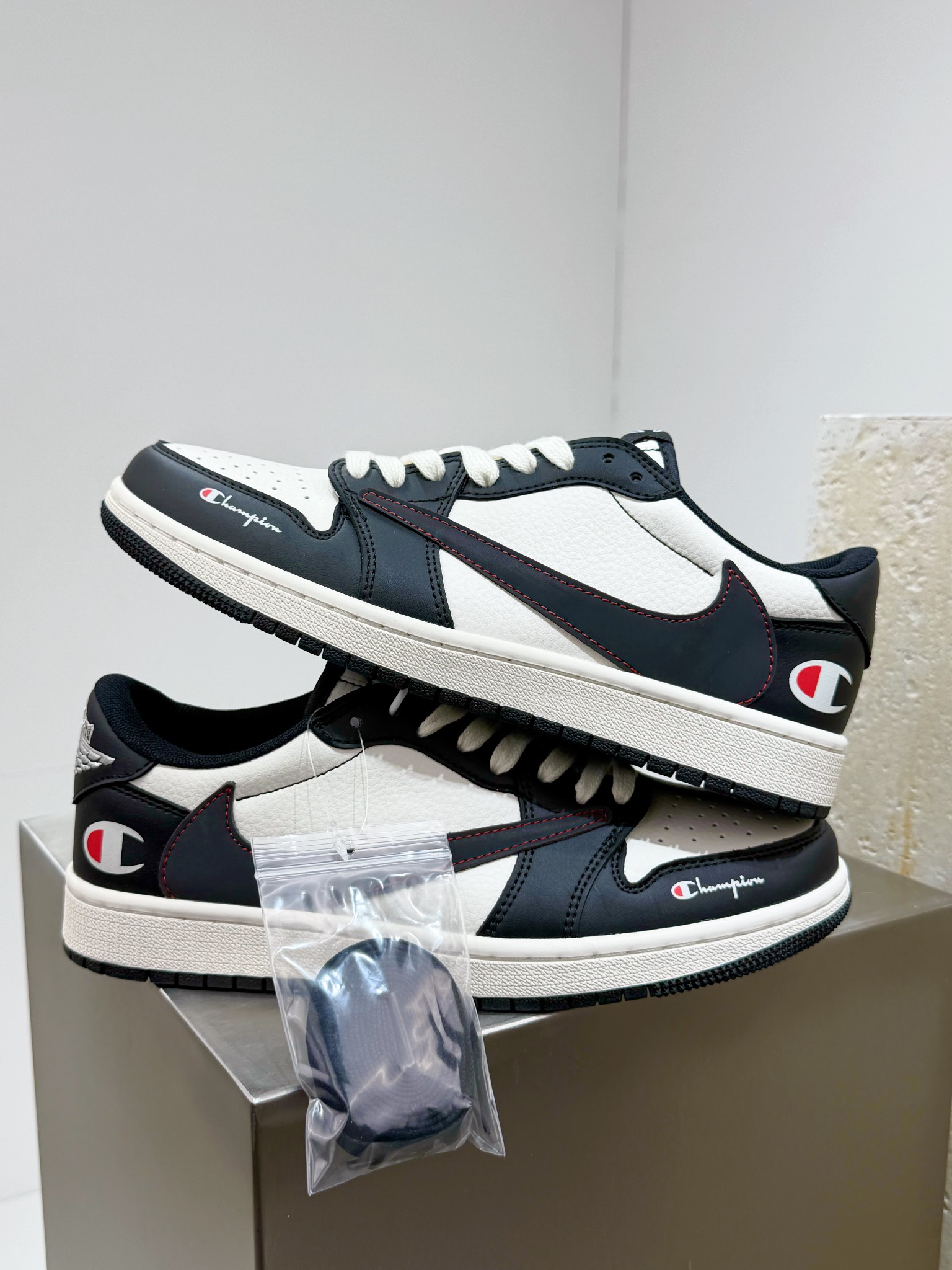 Jordan Nike Basic Shoes L-s