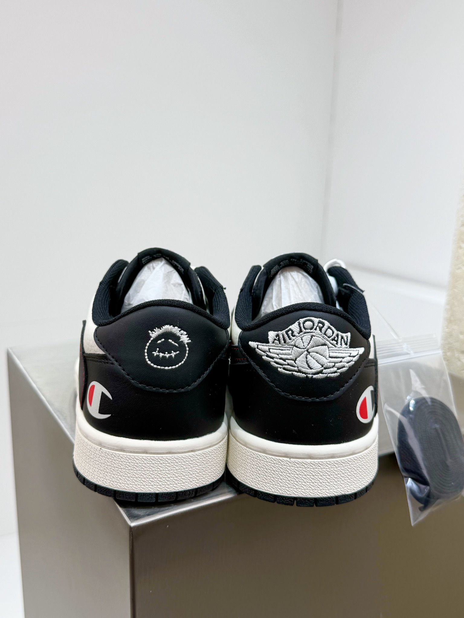 Jordan Nike Basic Shoes L-s