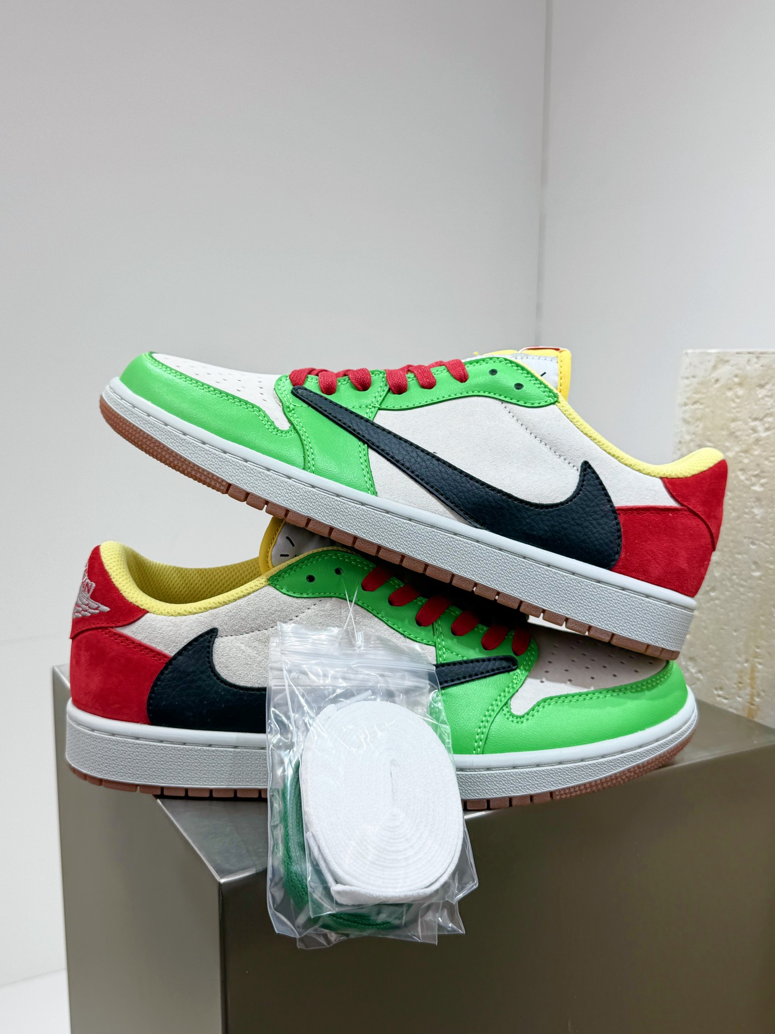 Jordan Nike Male Basic Shoes White M-l-s