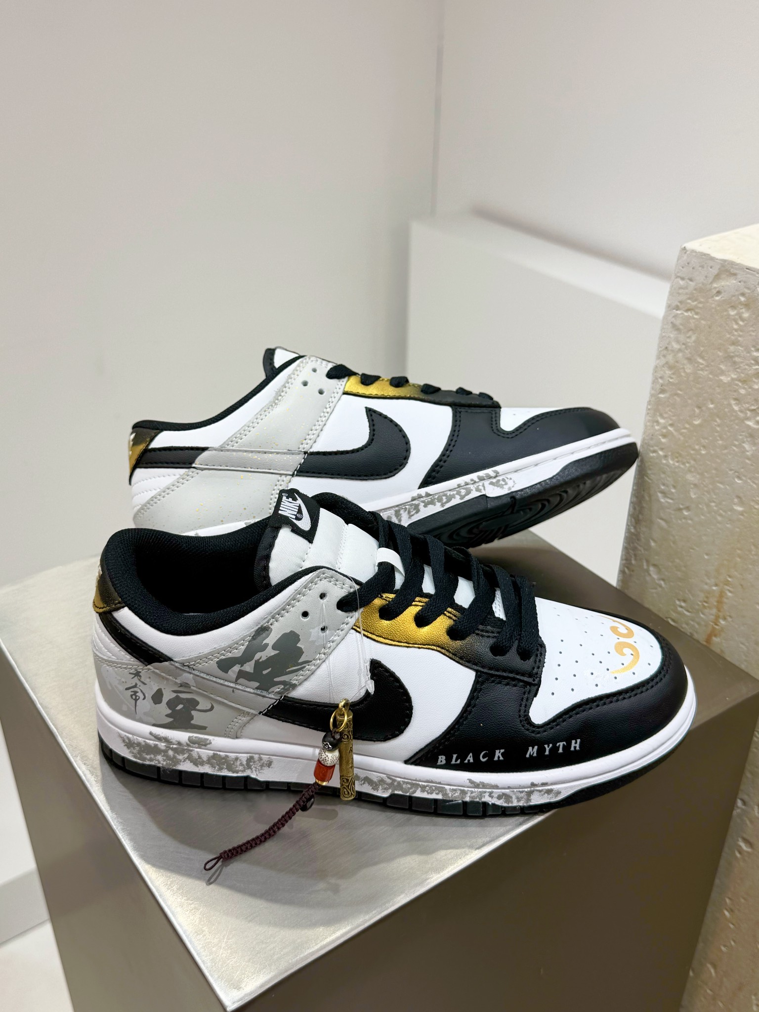 Calvin Klein Nike Male Board Shoes M-l-s