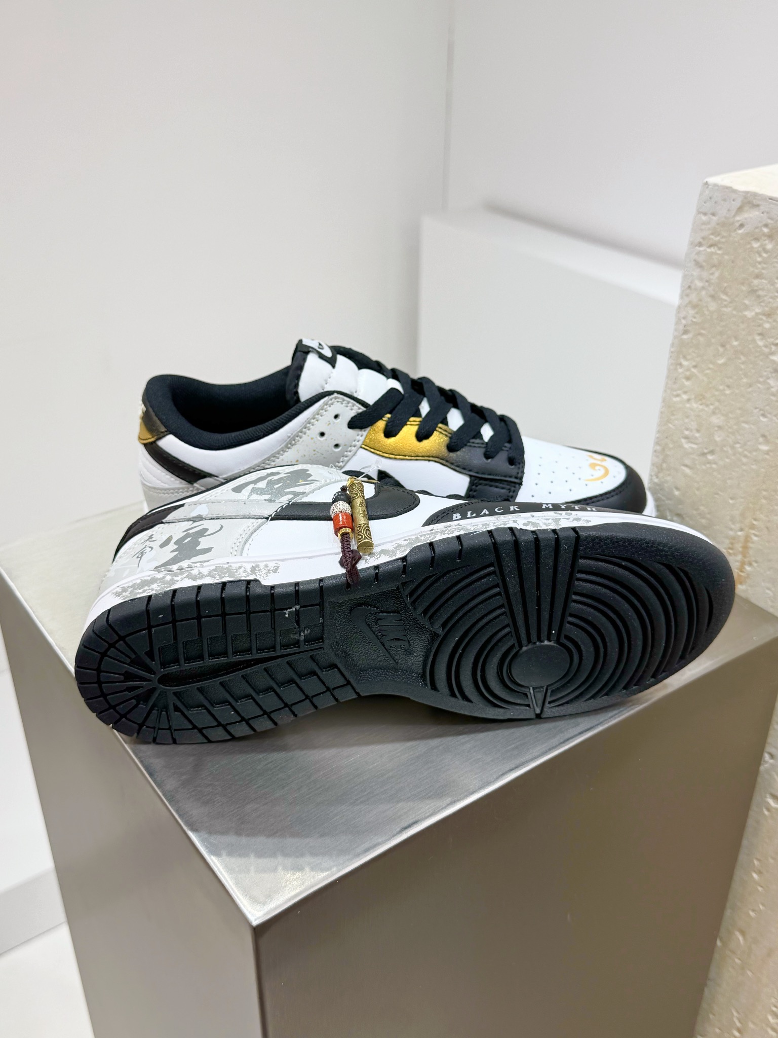 Calvin Klein Nike Male Board Shoes M-l-s