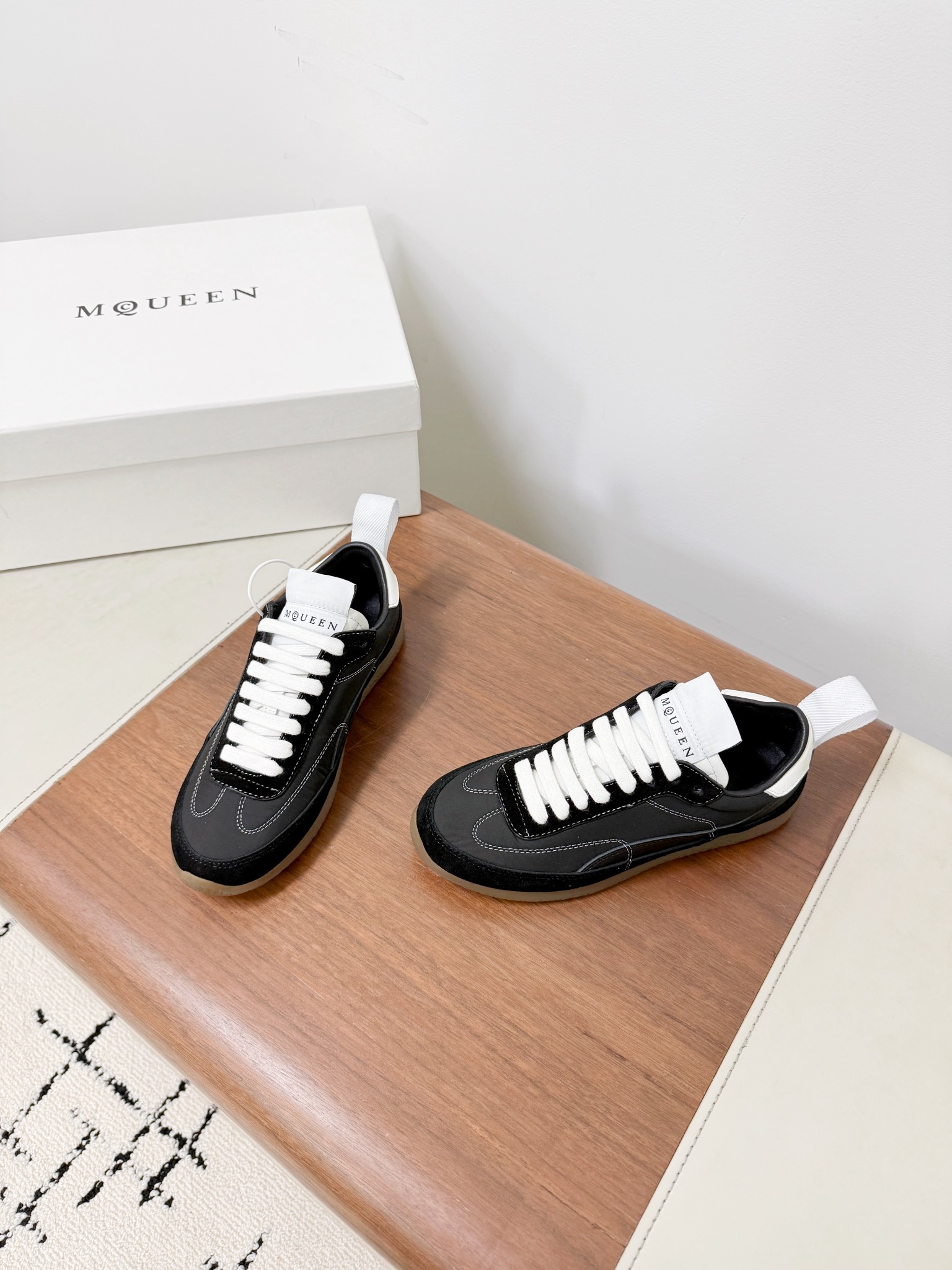Alexander Mcqueen Male Sneakers Breathable M-l