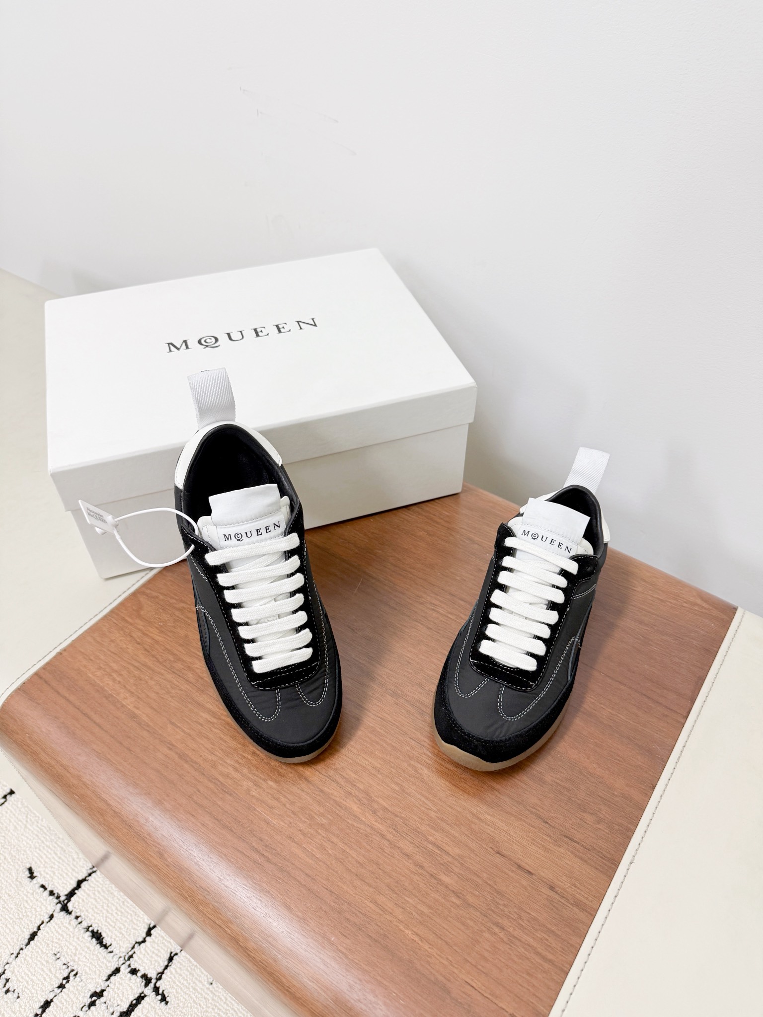 Alexander Mcqueen Male Sneakers Breathable M-l