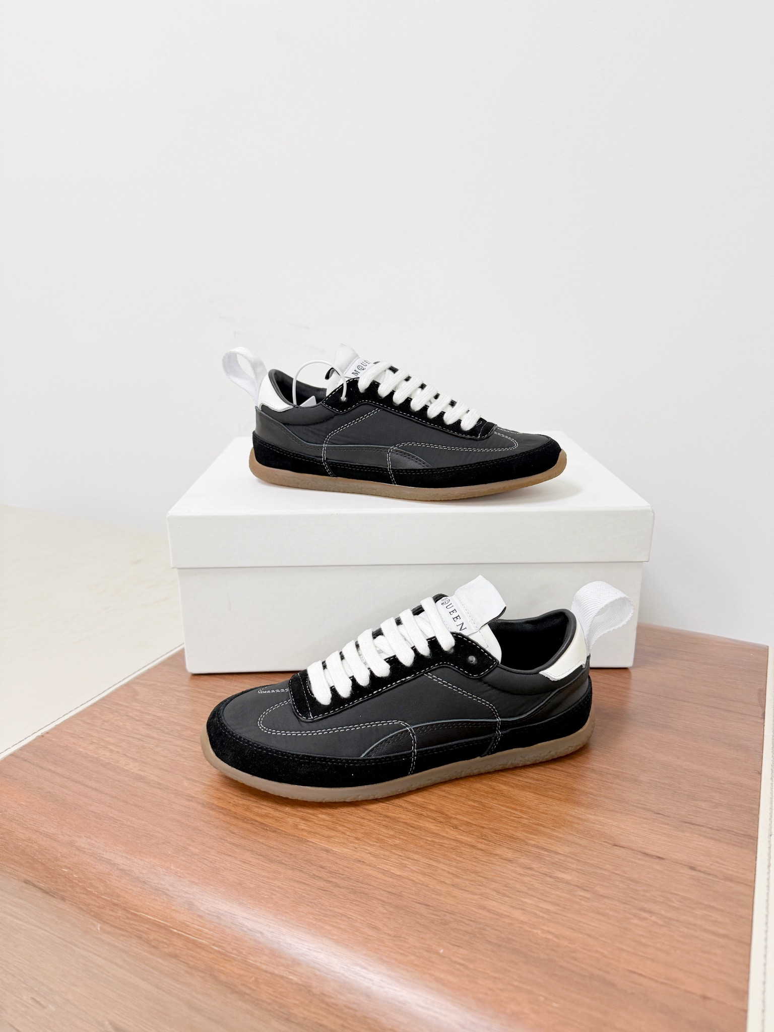 Alexander Mcqueen Male Sneakers Breathable M-l