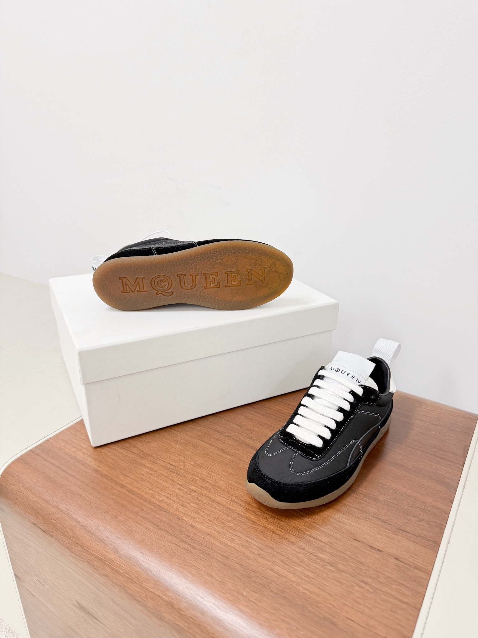 Alexander Mcqueen Male Sneakers Breathable M-l