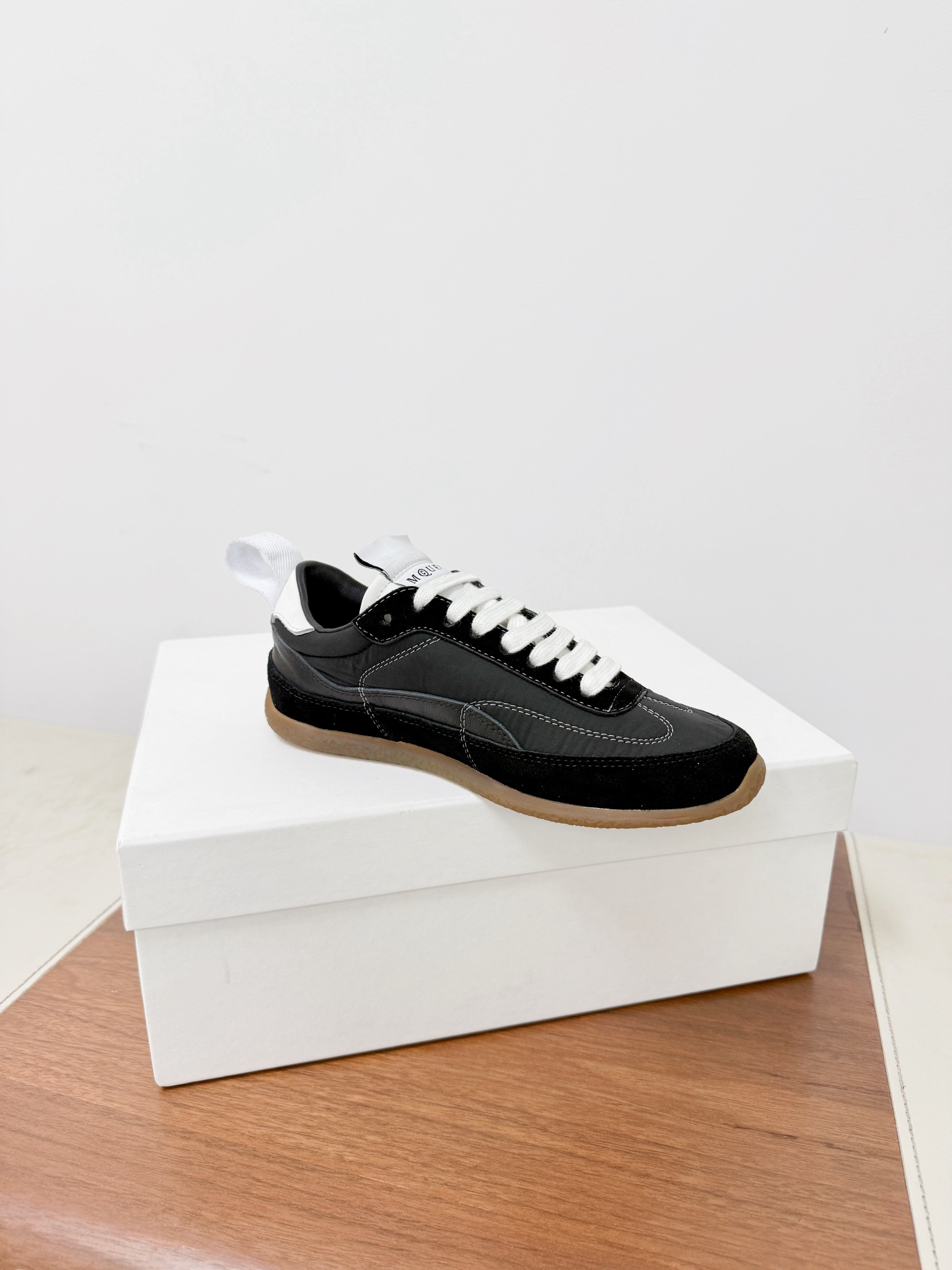 Alexander Mcqueen Male Sneakers Breathable M-l