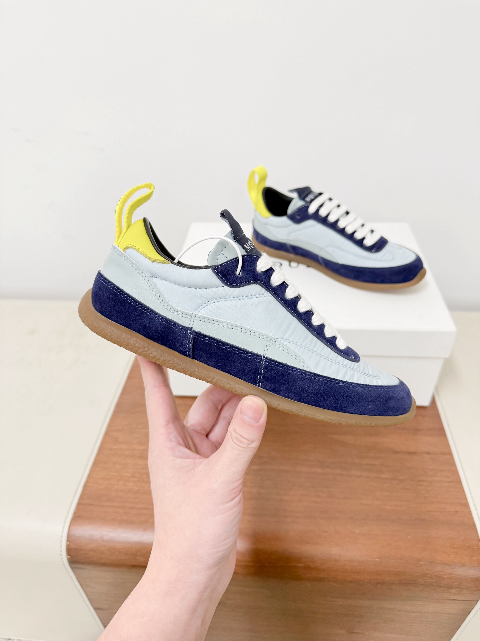 Alexander Mcqueen Male Sneakers Breathable M-l