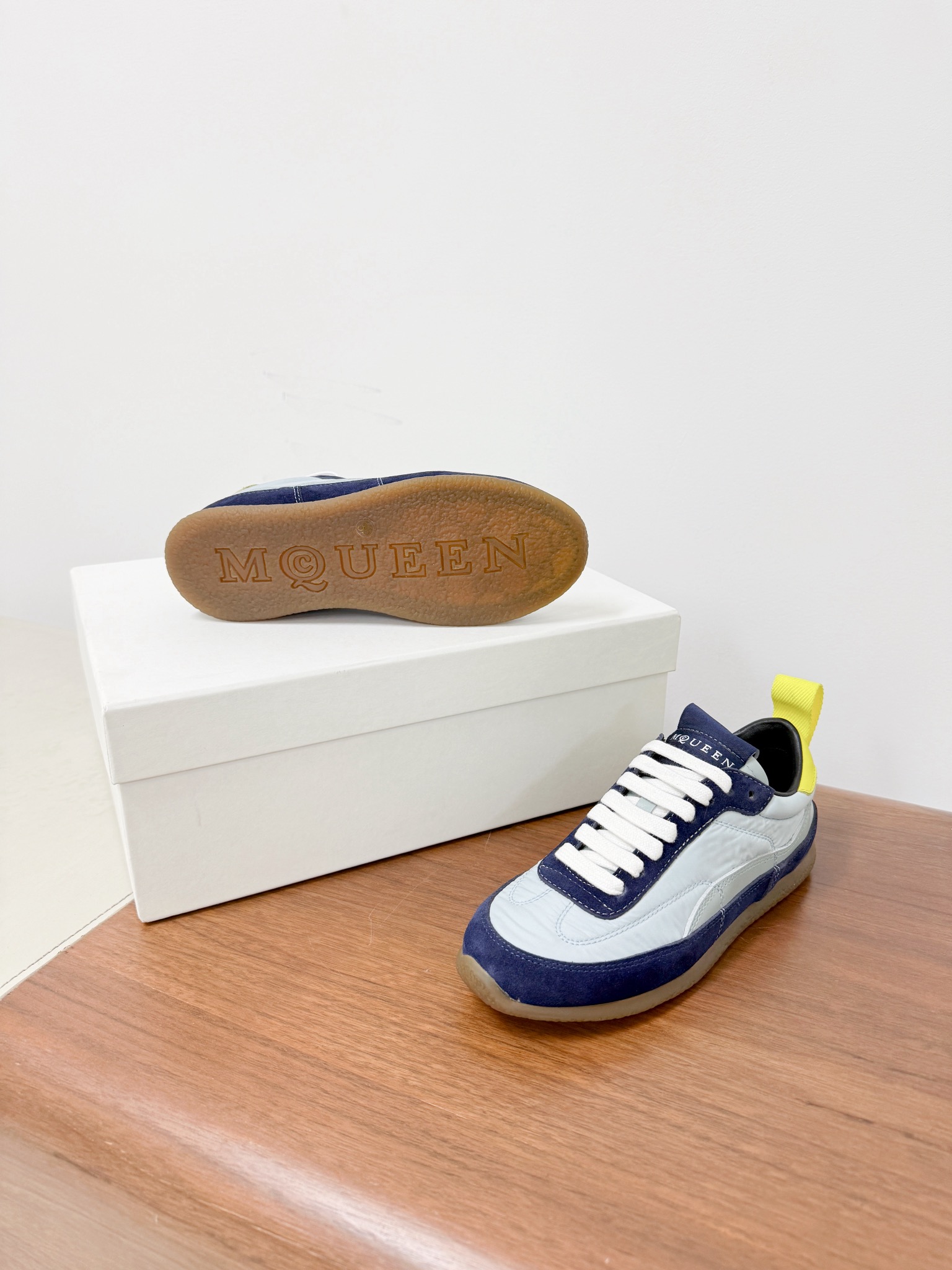 Alexander Mcqueen Male Sneakers Breathable M-l