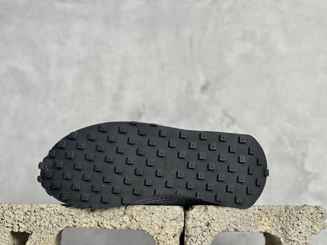 Nike Basic Shoes L-s