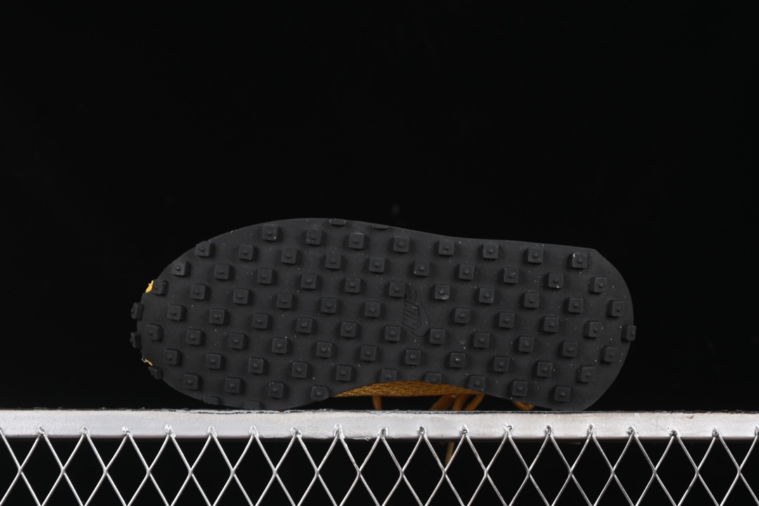 Nike Basic Shoes L-s