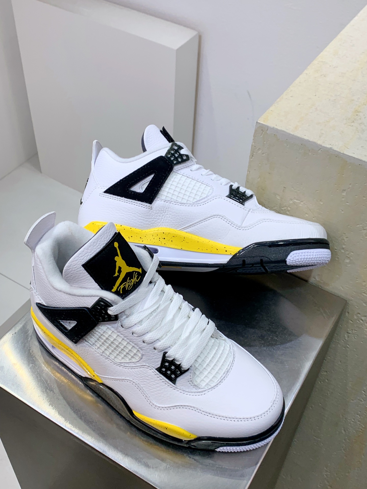 Jordan Nike Basic Shoes S