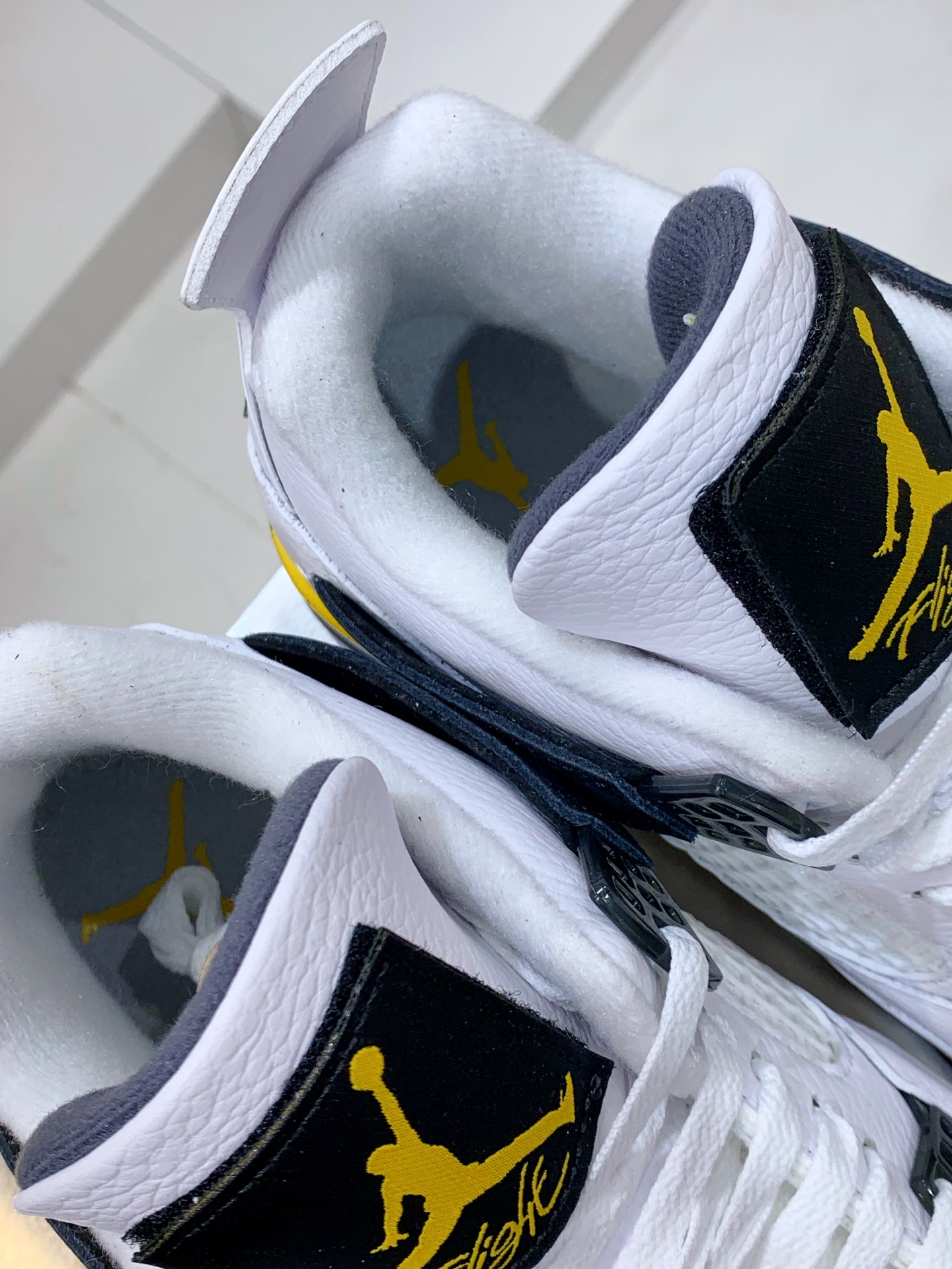 Jordan Nike Basic Shoes S