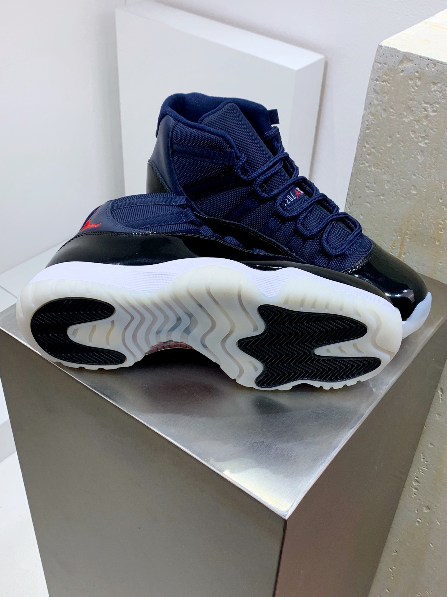 Jordan Nike Basic Shoes S