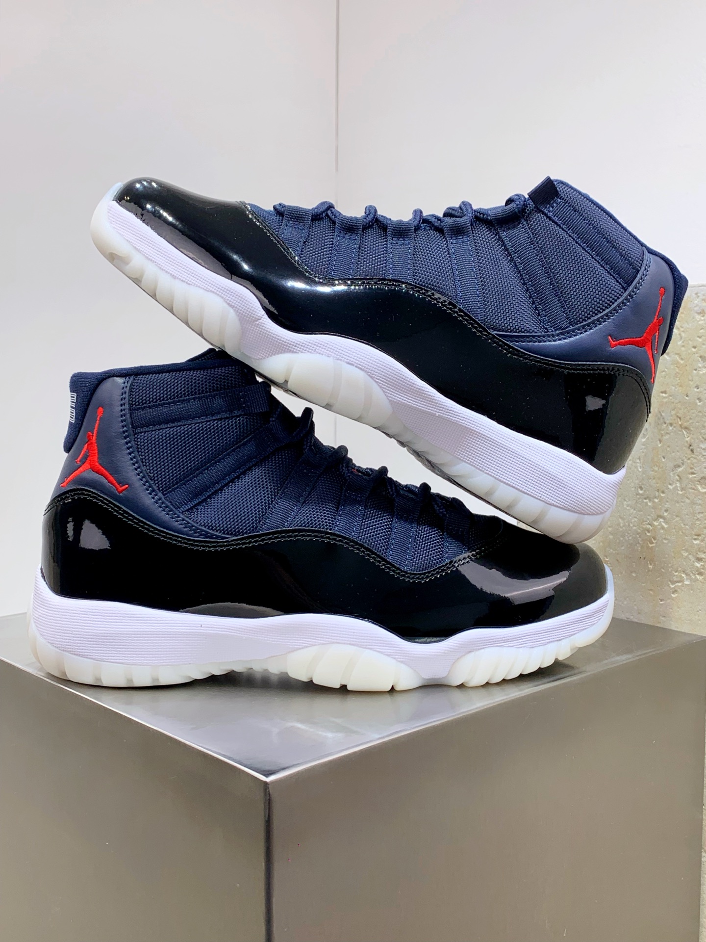 Jordan Nike Basic Shoes S