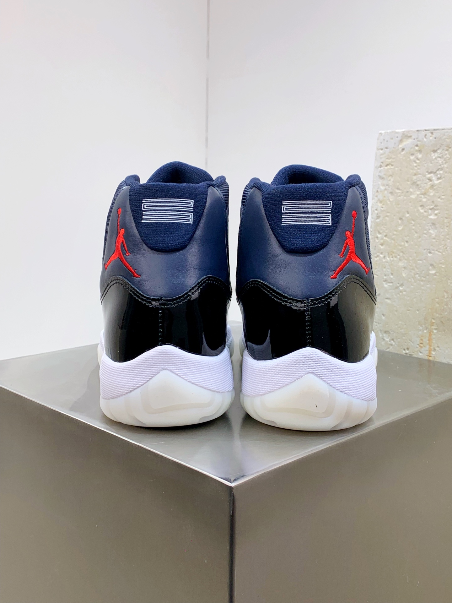 Jordan Nike Basic Shoes S