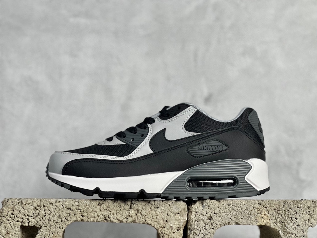 Nike Basic Shoes M-s