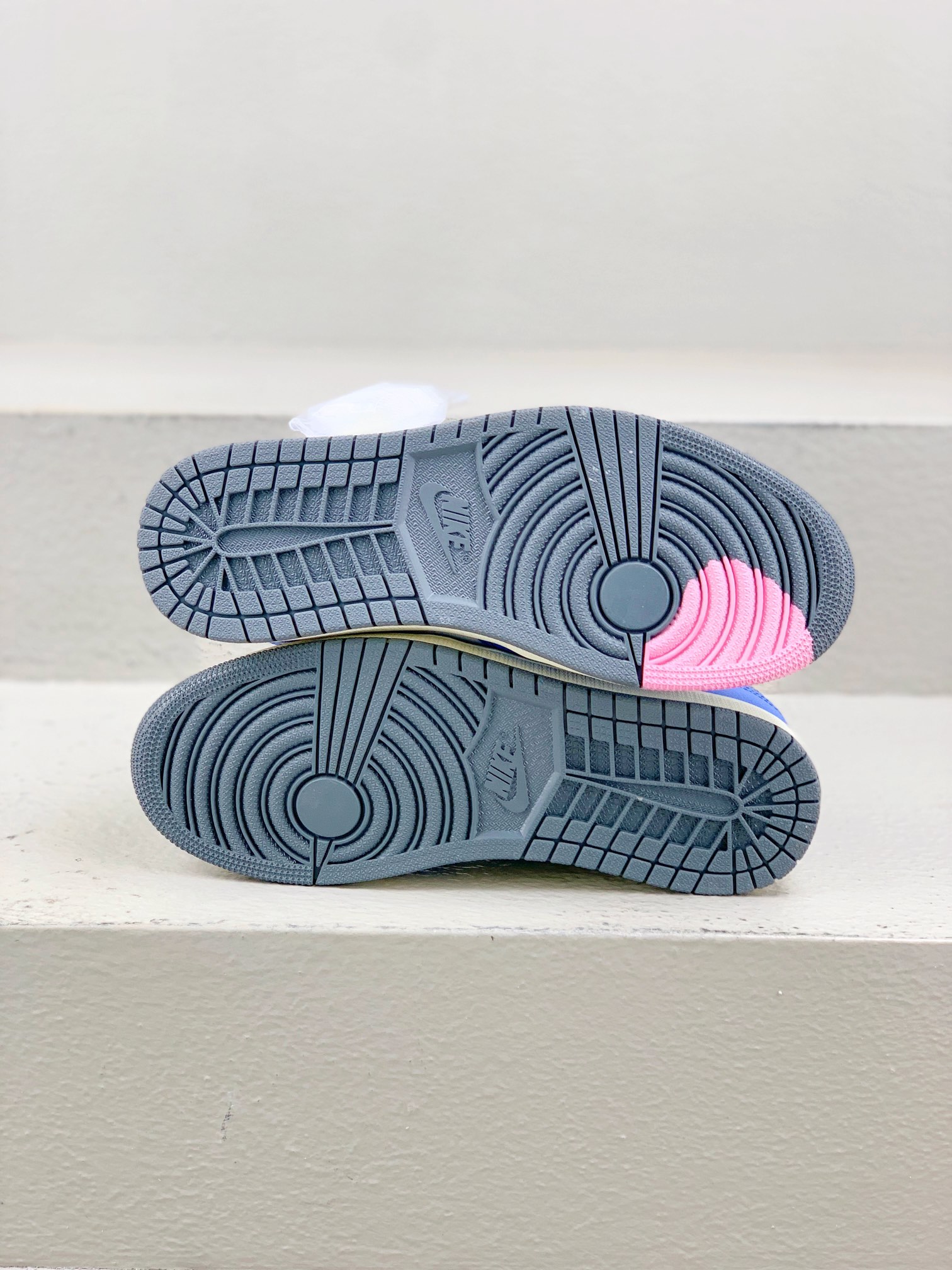 Jordan Nike Basic Shoes L