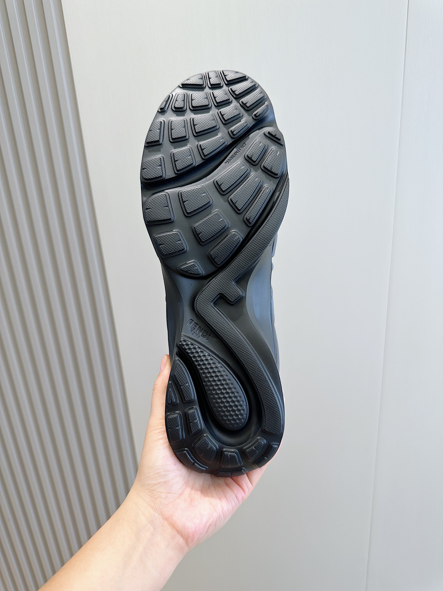 Fendi Male Sneakers White S