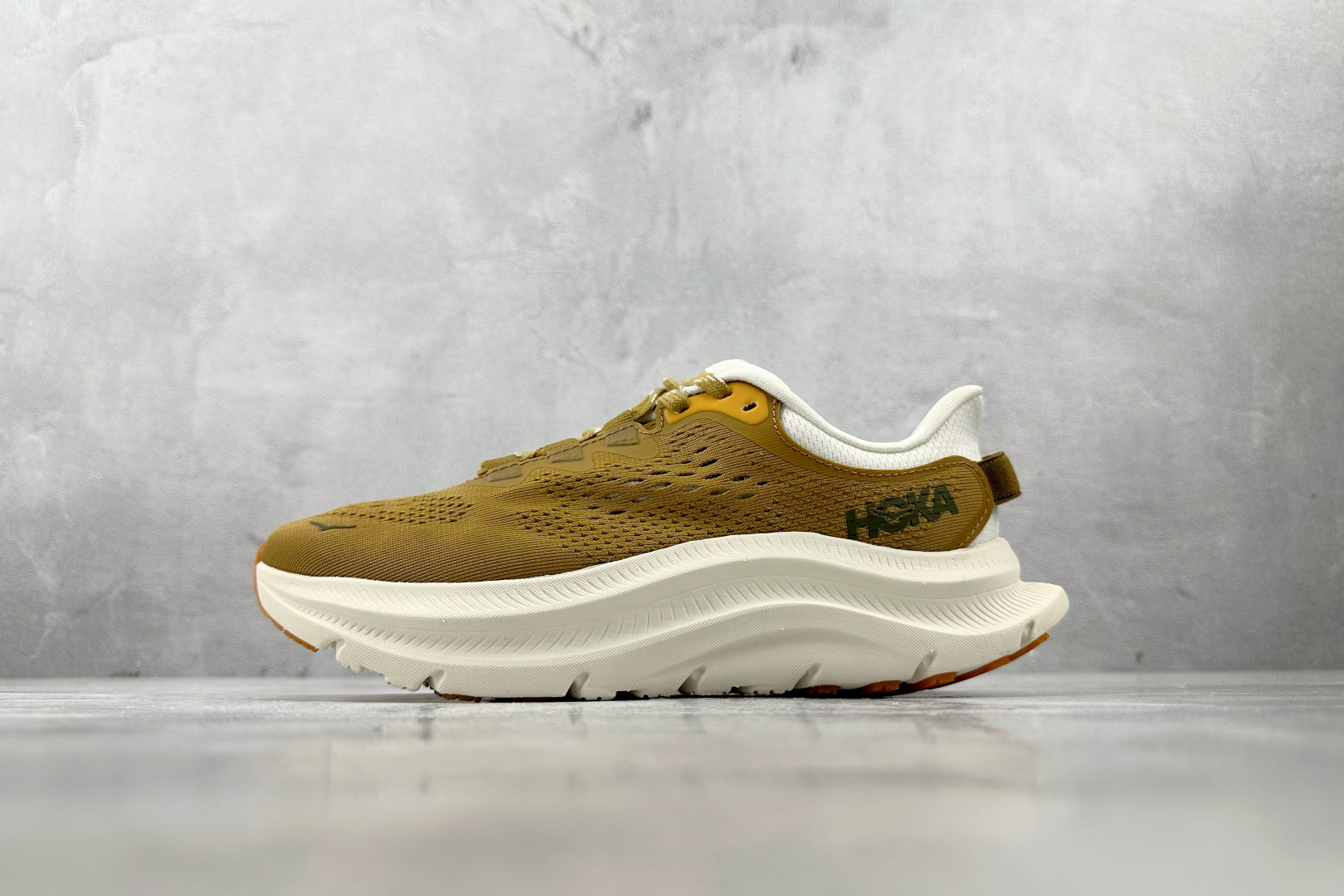 Basic Shoes