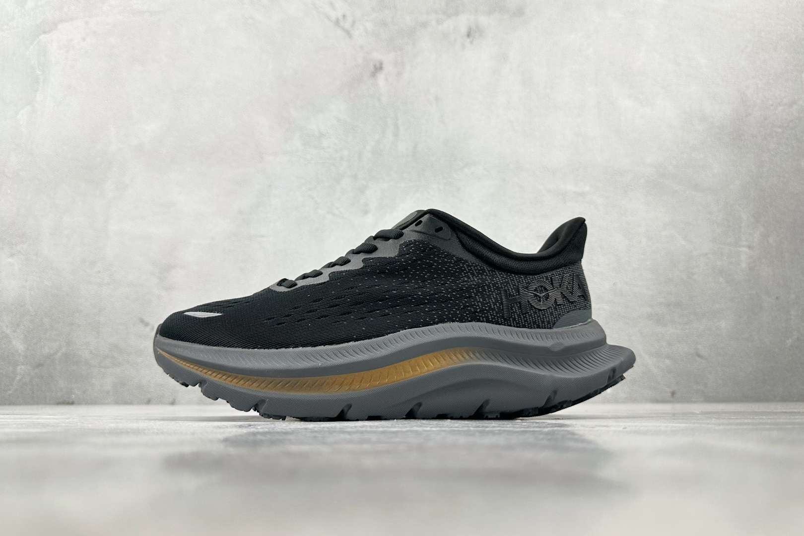 Basic Shoes