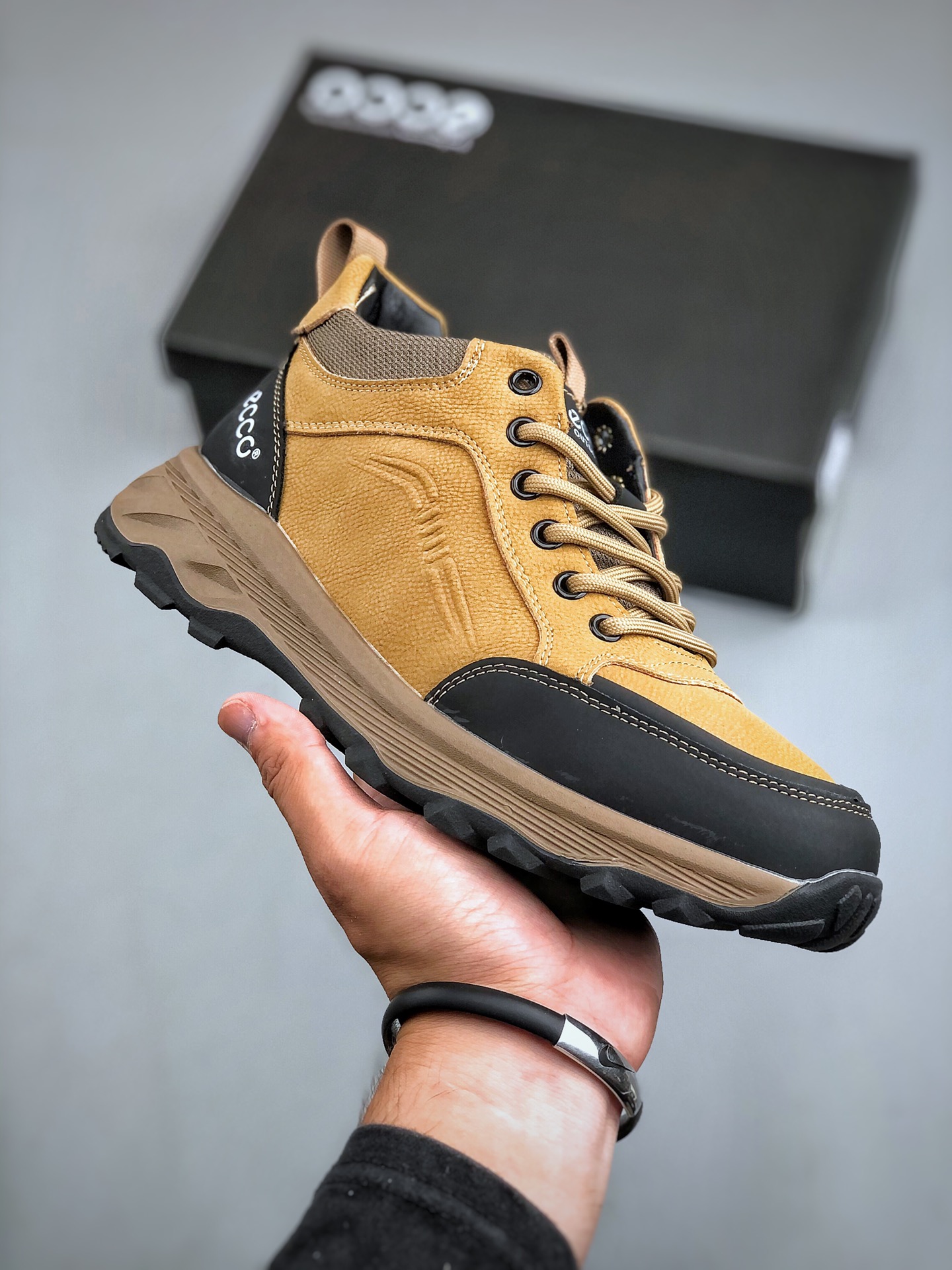 Male Sneakers Breathable