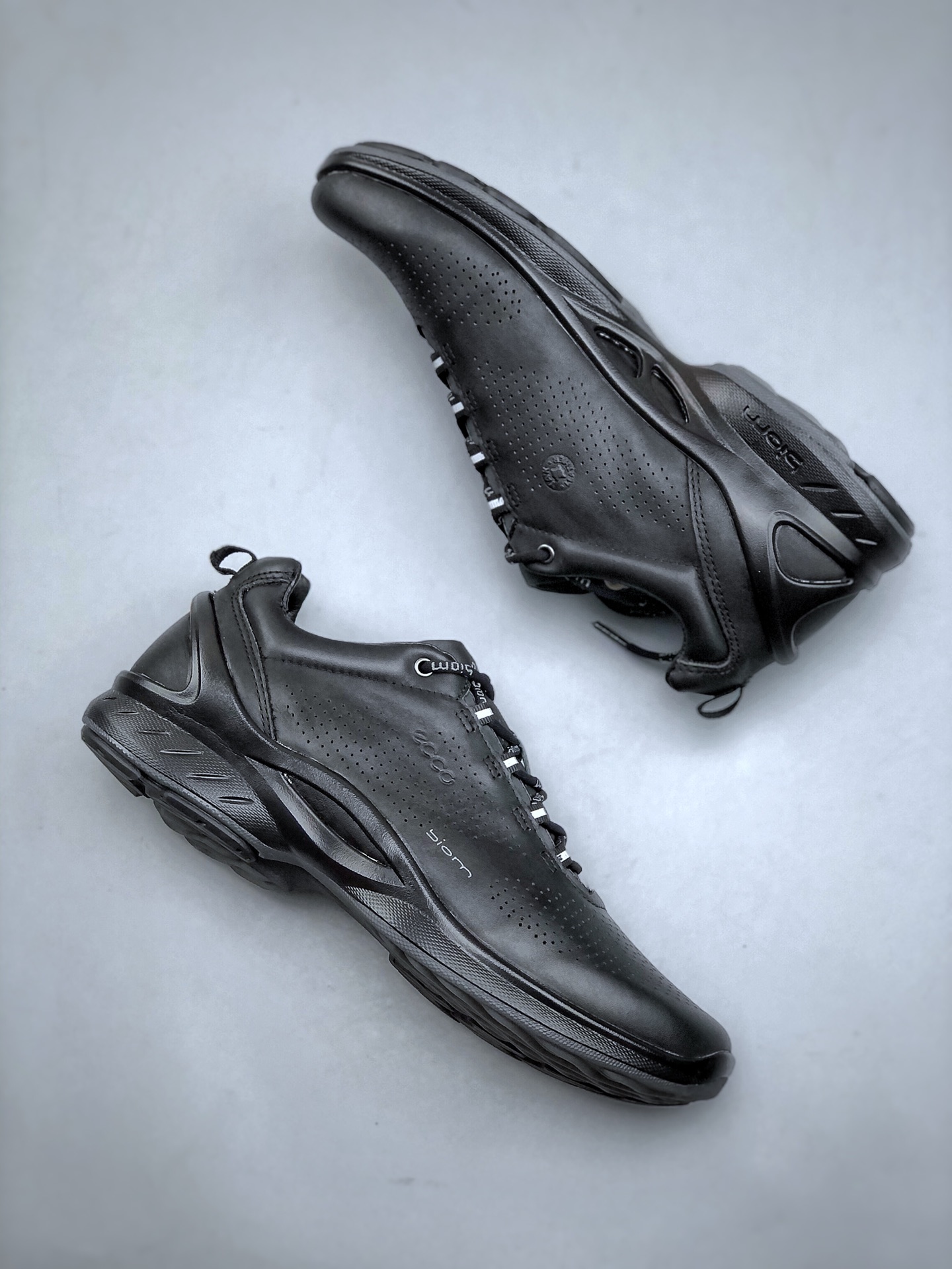 Male Leather Shoes Cow Leather Breathable