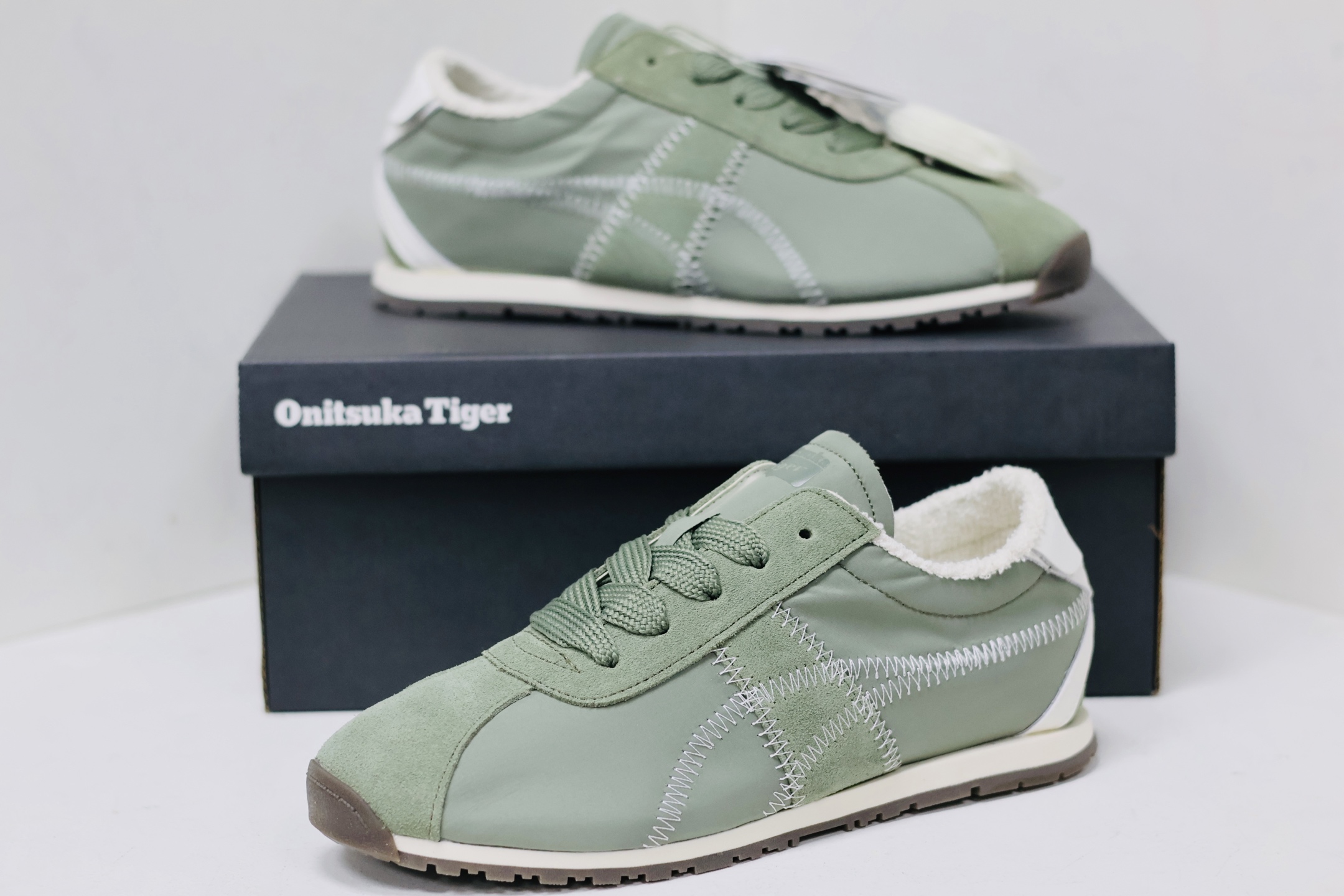 Onitsuka Tiger Basic Shoes S