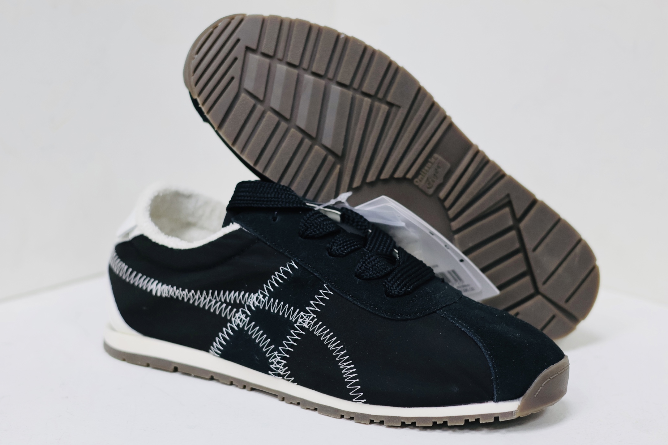 Onitsuka Tiger Basic Shoes S
