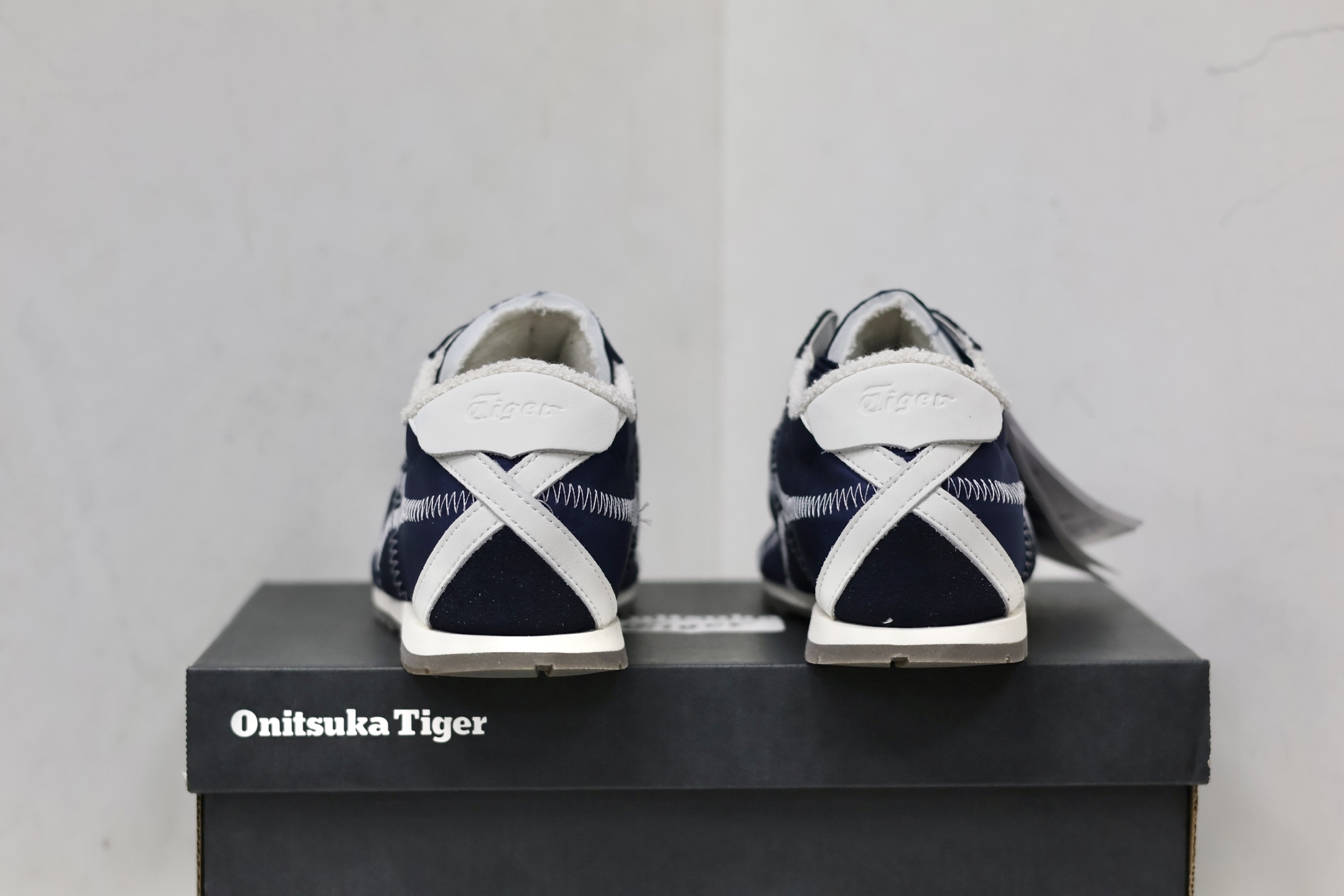 Onitsuka Tiger Basic Shoes S