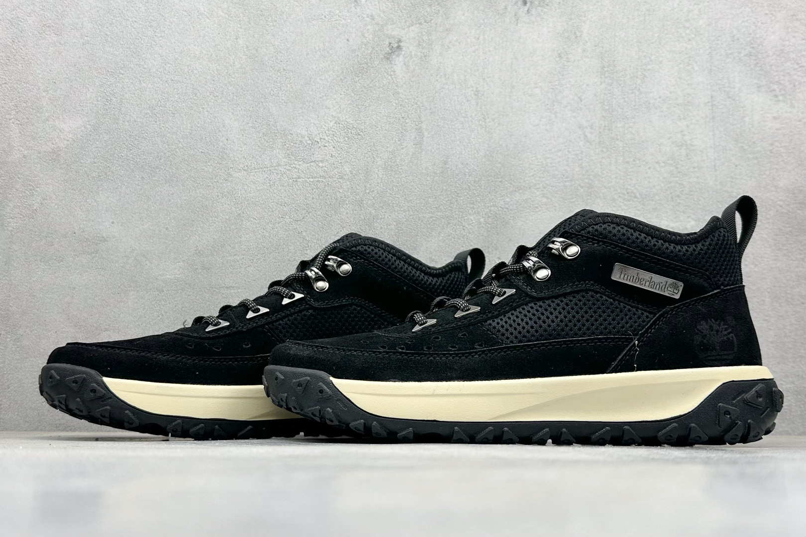 Dr. Martens Timberland Male Boots Real Leather M-l