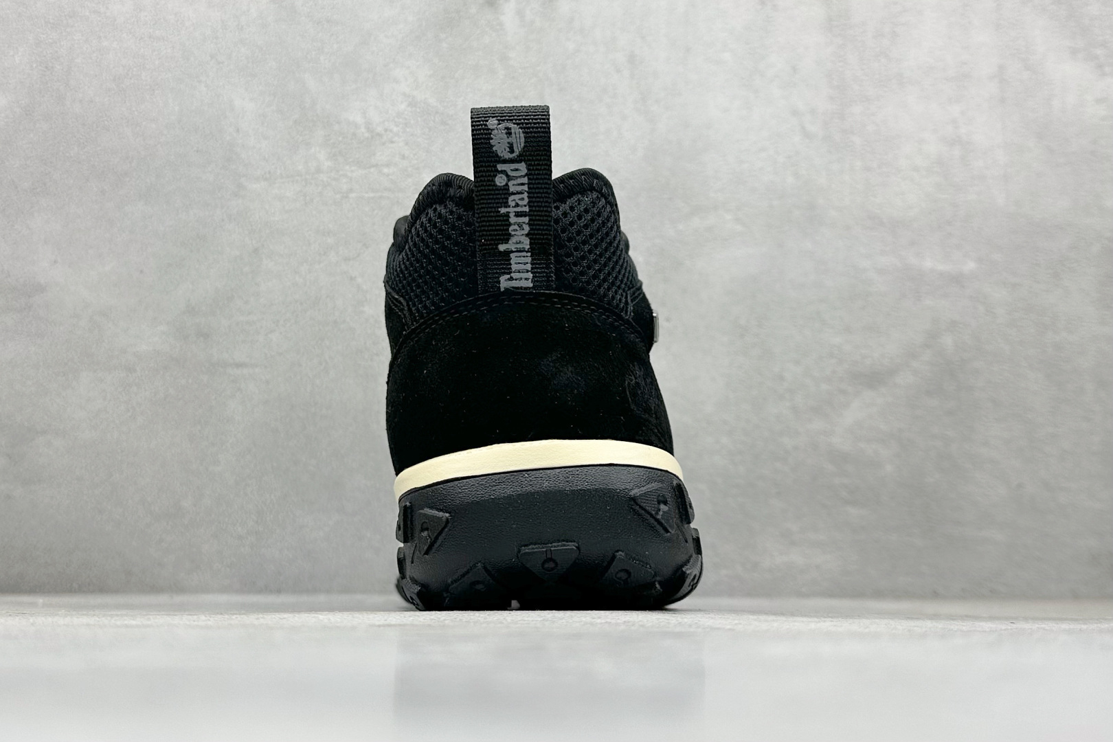 Dr. Martens Timberland Male Boots Real Leather M-l