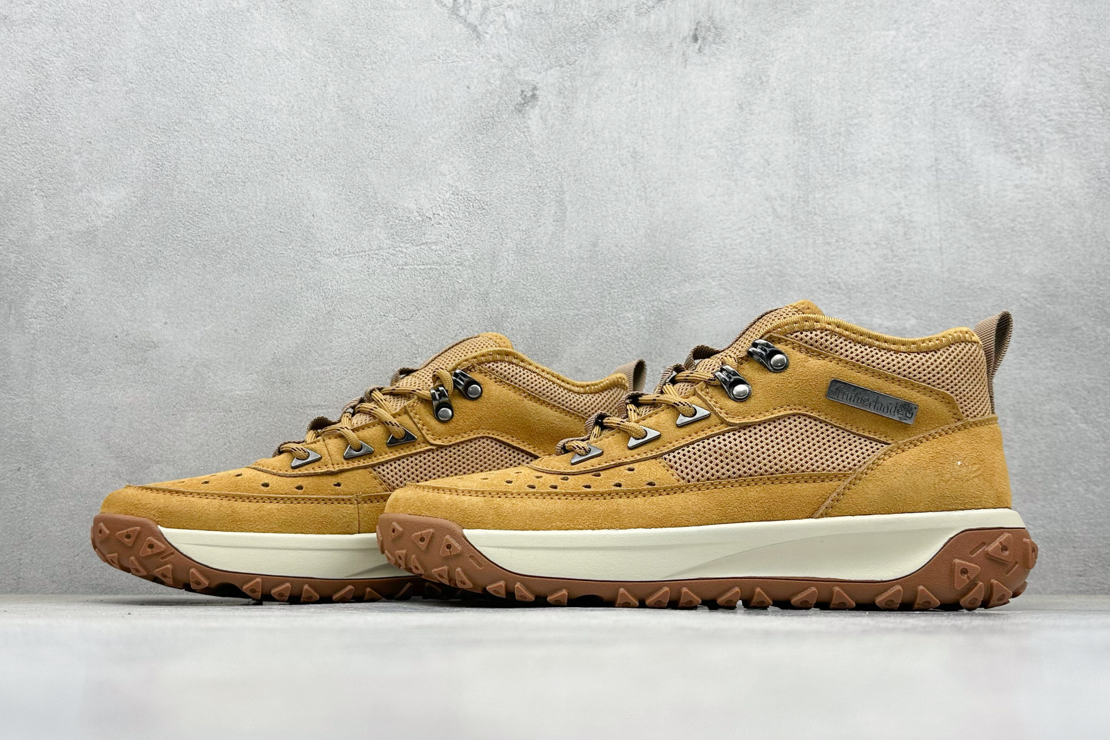 Dr. Martens Timberland Male Boots Real Leather M-l