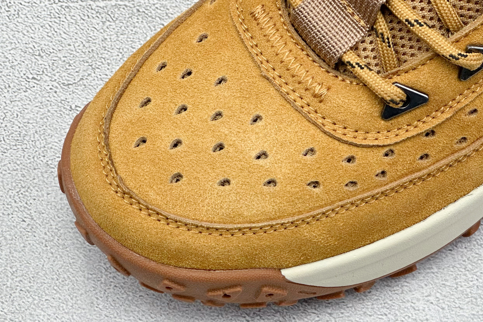 Dr. Martens Timberland Male Boots Real Leather M-l