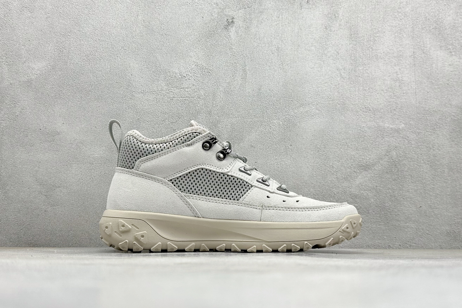 Dr. Martens Timberland Male Boots Real Leather M-l