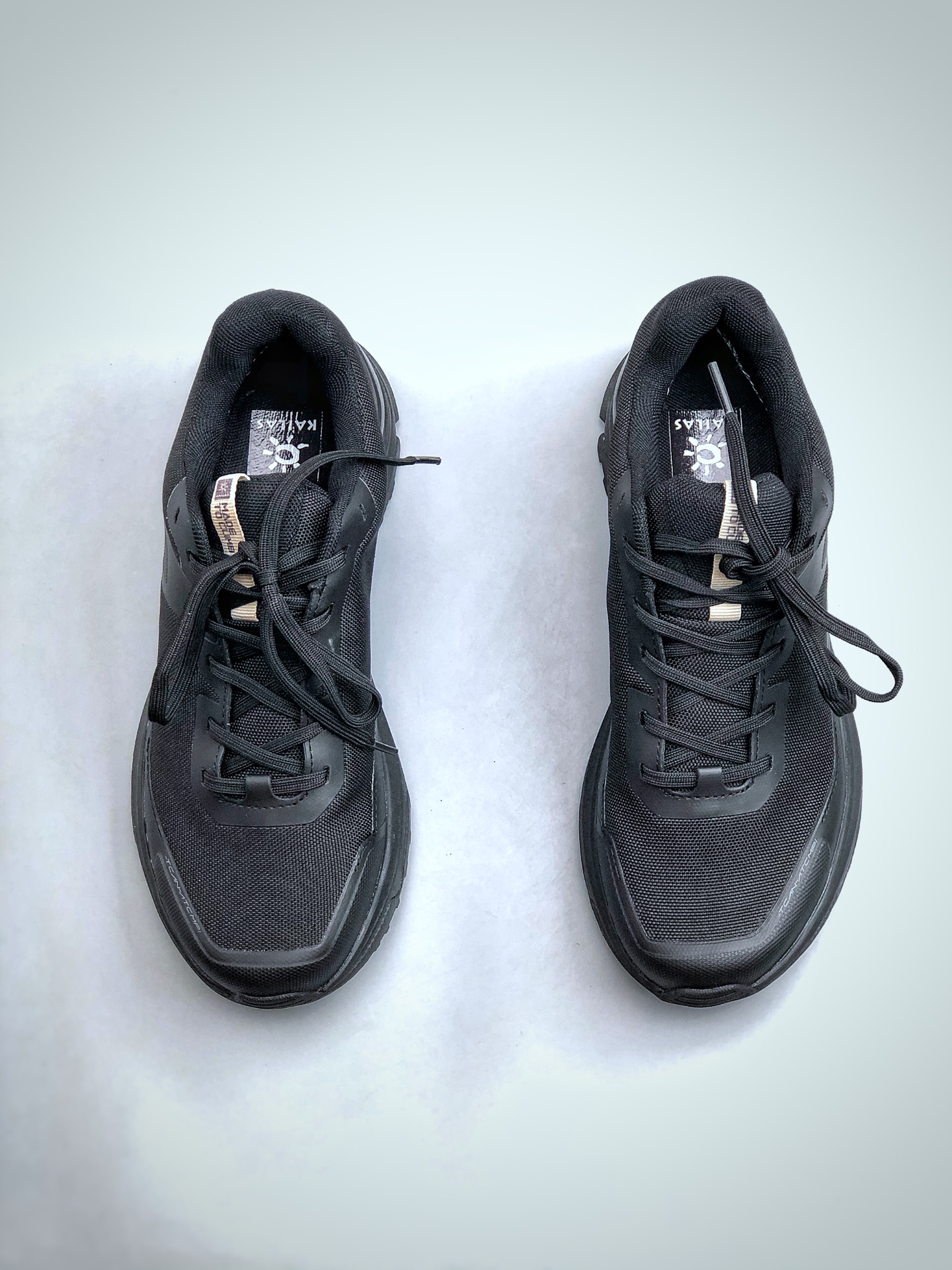 Basic Shoes Breathable L-s